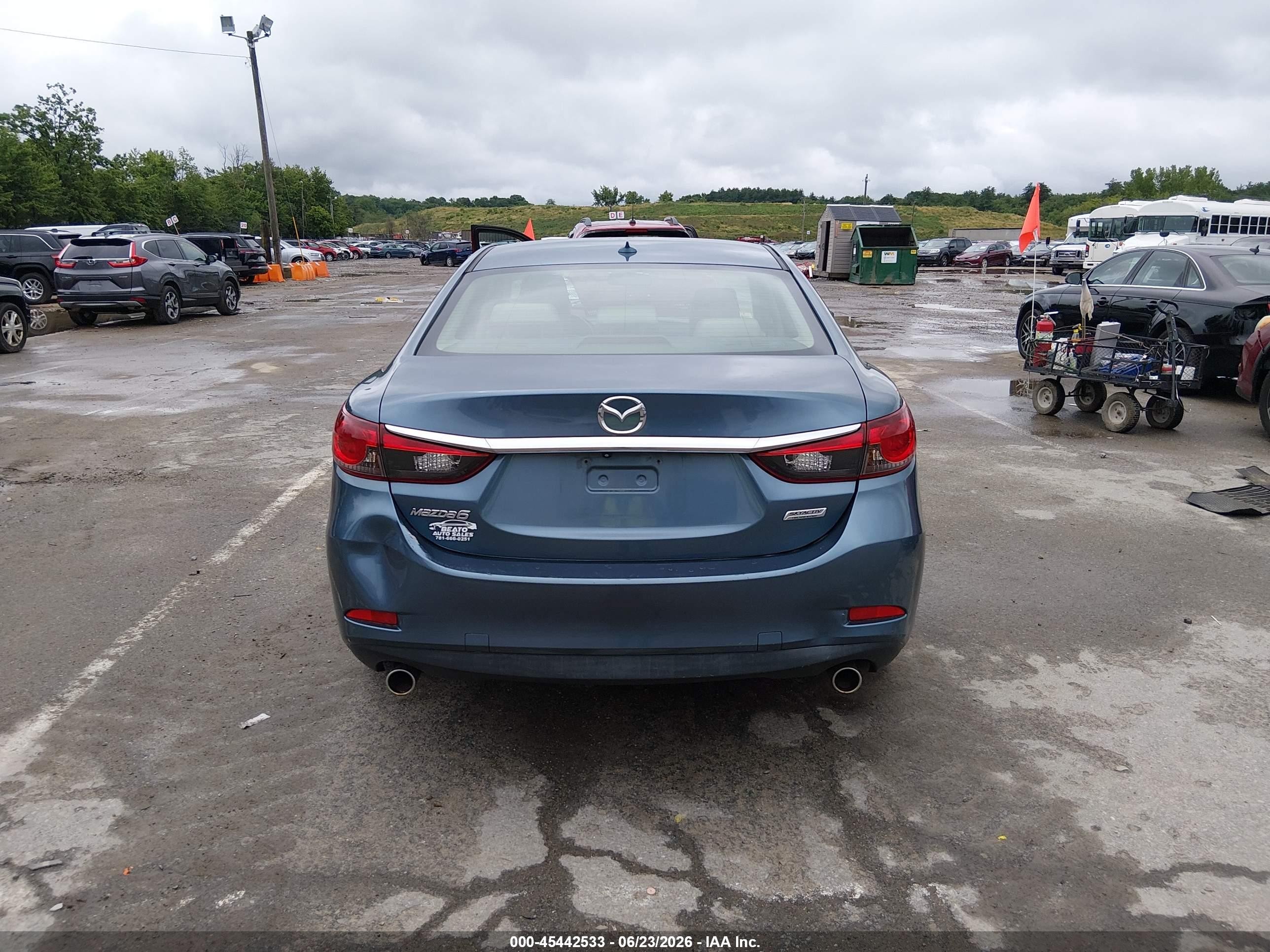 2015 Mazda Mazda6 I Touring Blue vin: JM1GJ1V63F1172654