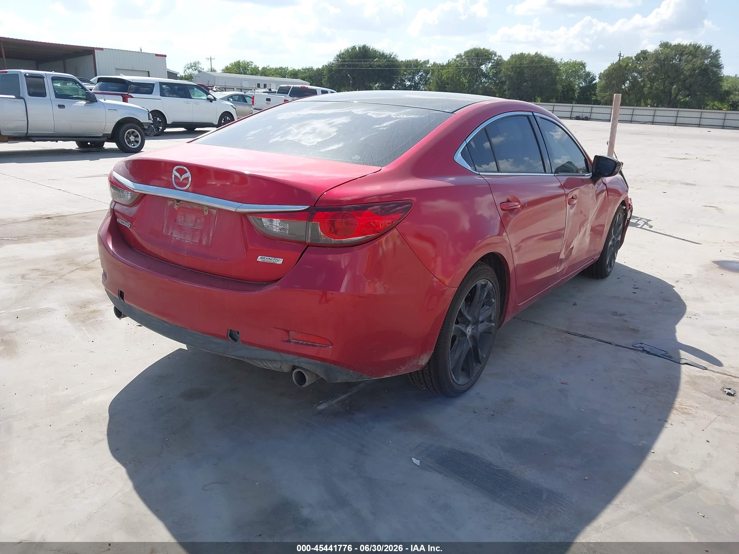 2014 Mazda Mazda6 I Touring Red vin: JM1GJ1V64E1118844