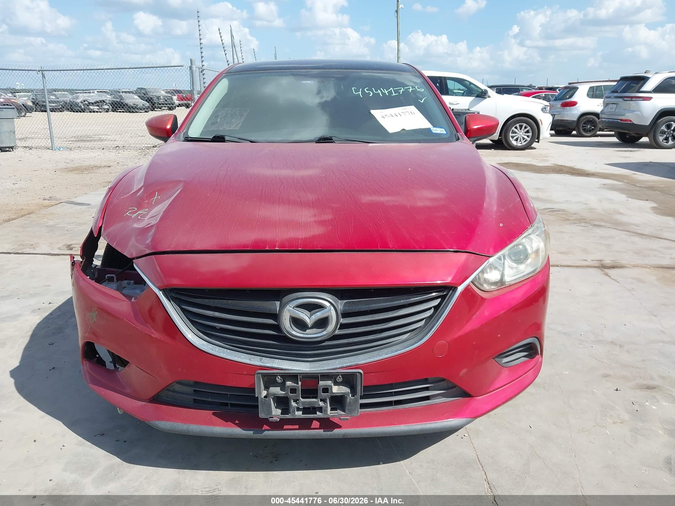 2014 Mazda Mazda6 I Touring Red vin: JM1GJ1V64E1118844