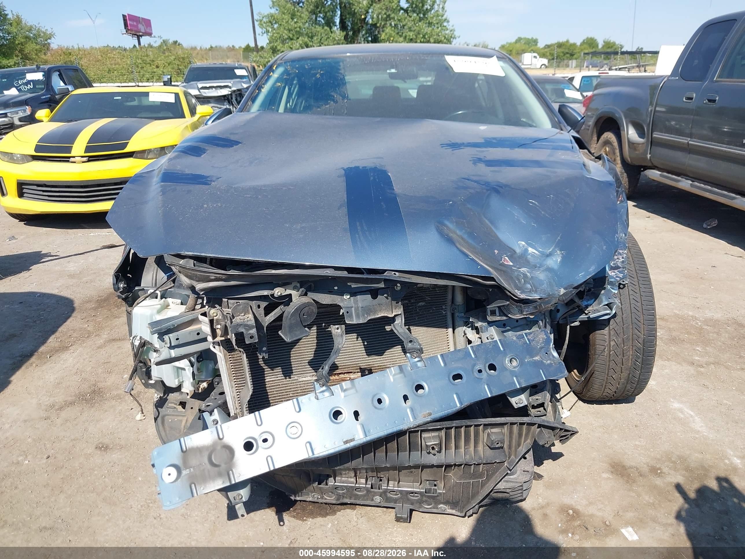 2014 Mazda Mazda6 I Touring Blue vin: JM1GJ1V64E1128886