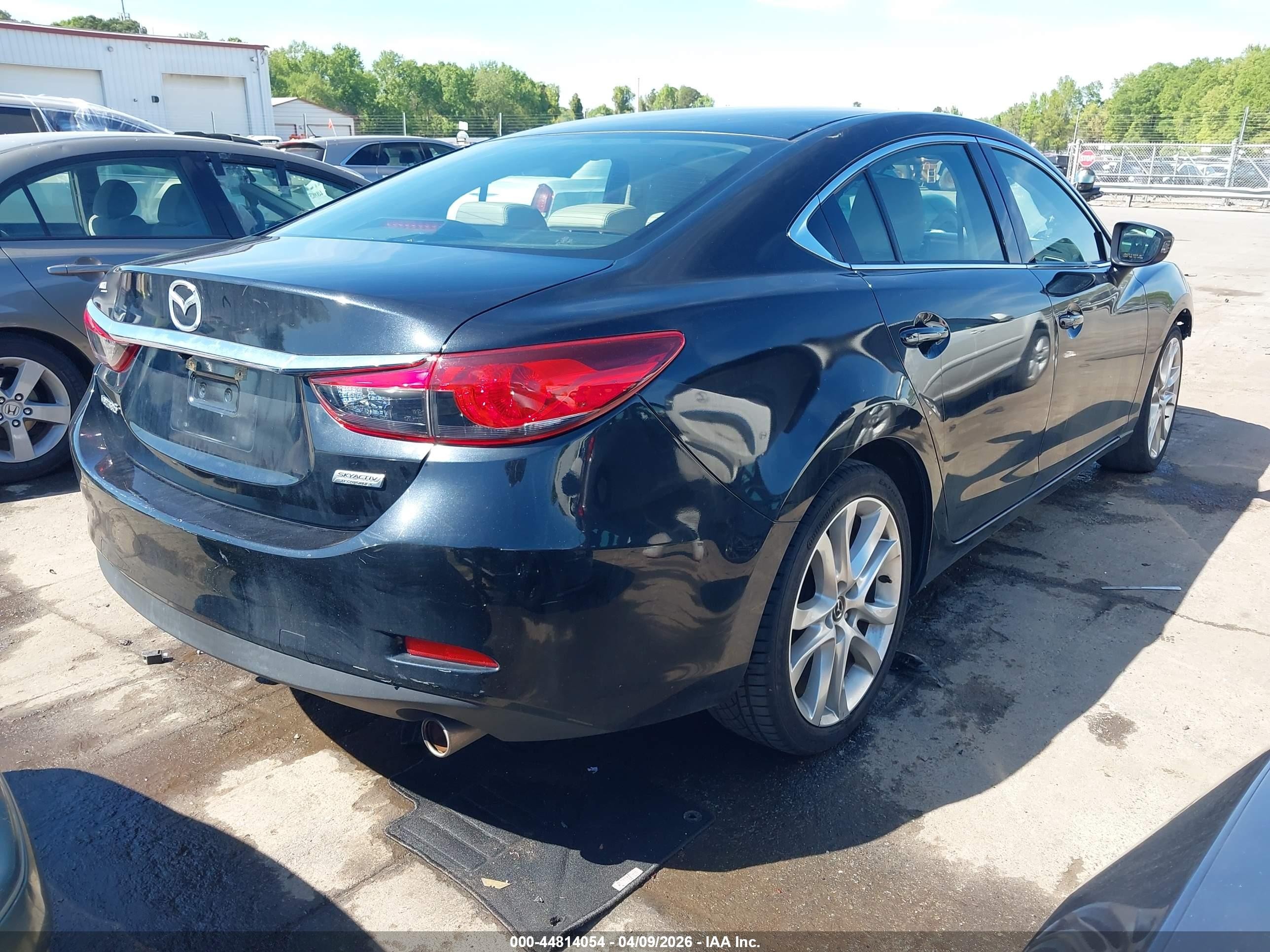 2014 Mazda Mazda6 I Touring Black vin: JM1GJ1V64E1148491