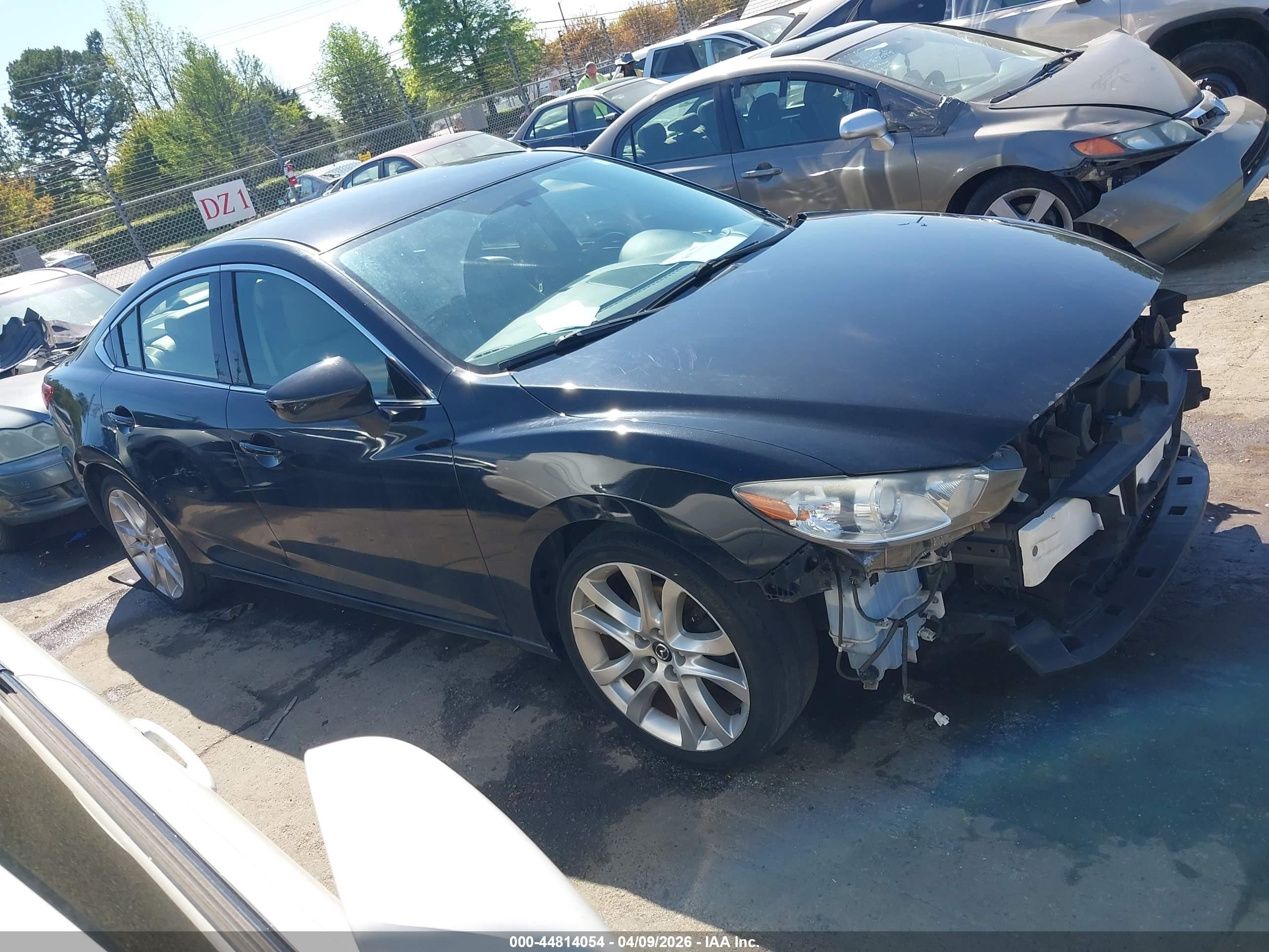 2014 Mazda Mazda6 I Touring Black vin: JM1GJ1V64E1148491