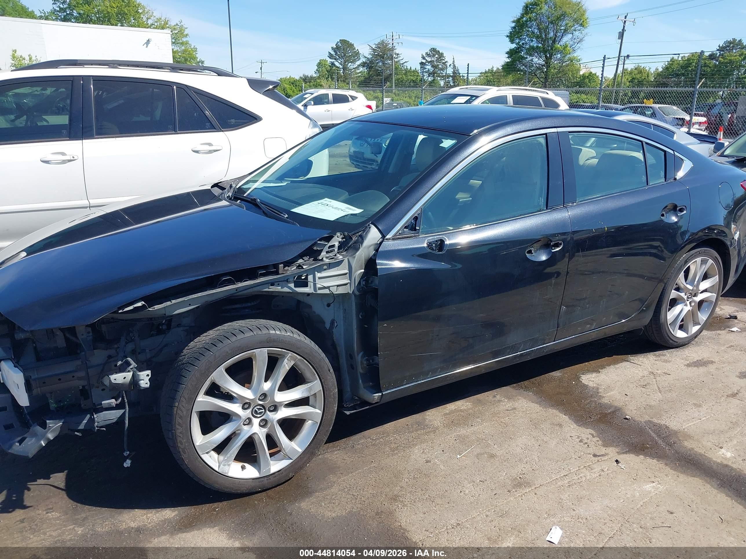 2014 Mazda Mazda6 I Touring Black vin: JM1GJ1V64E1148491