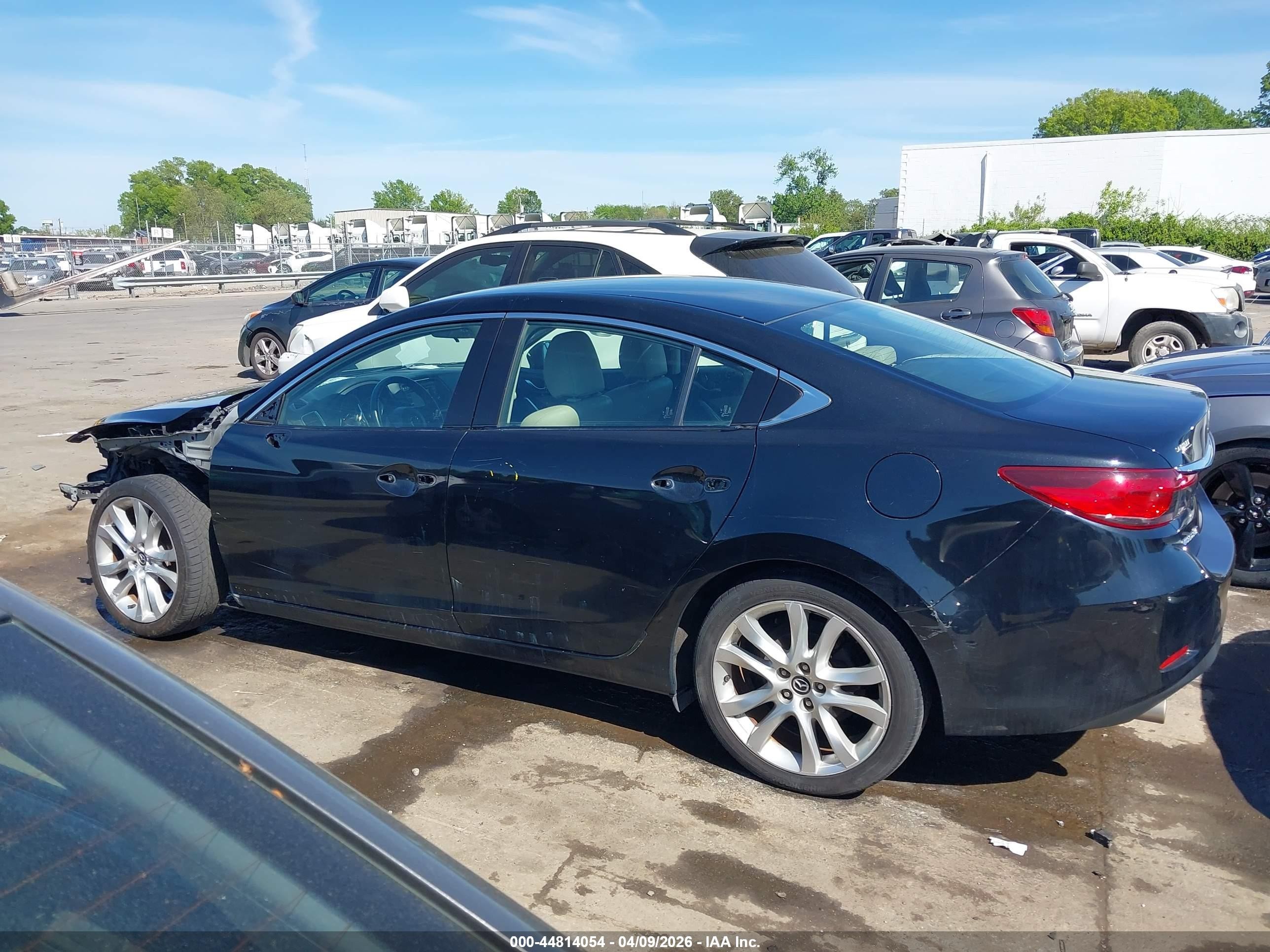 2014 Mazda Mazda6 I Touring Black vin: JM1GJ1V64E1148491