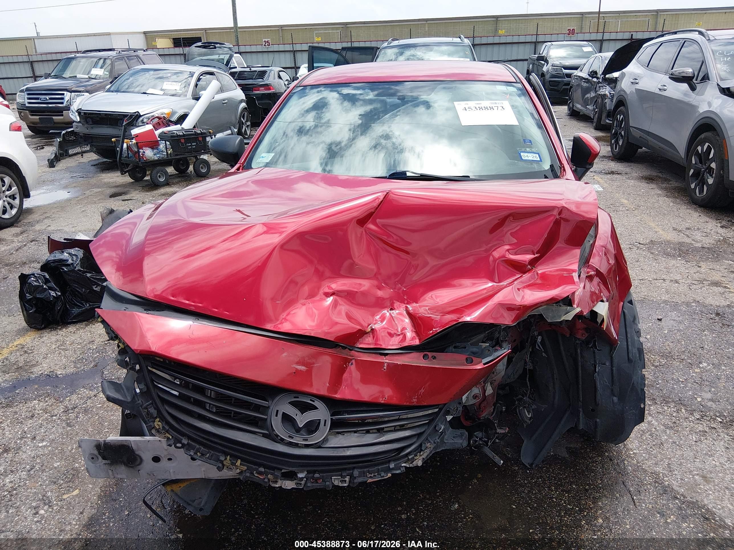 2014 Mazda Mazda6 I Touring Red vin: JM1GJ1V64E1153402