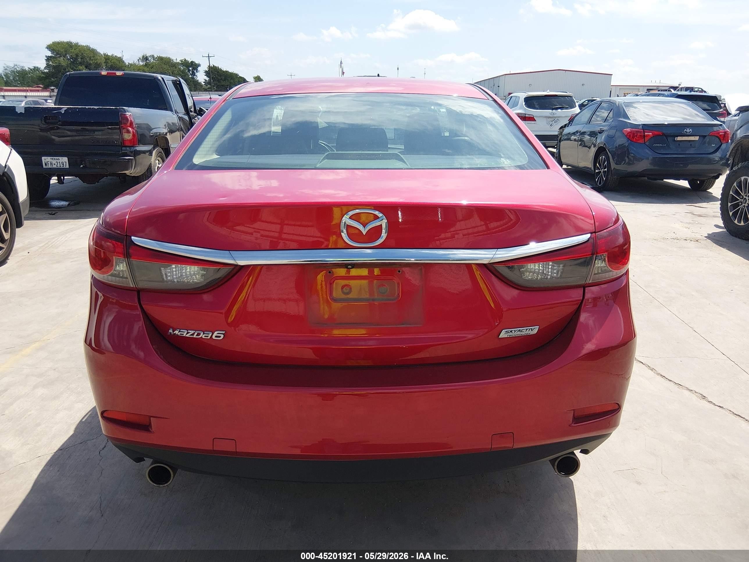 2014 Mazda Mazda6 I Touring Red vin: JM1GJ1V64E1161547