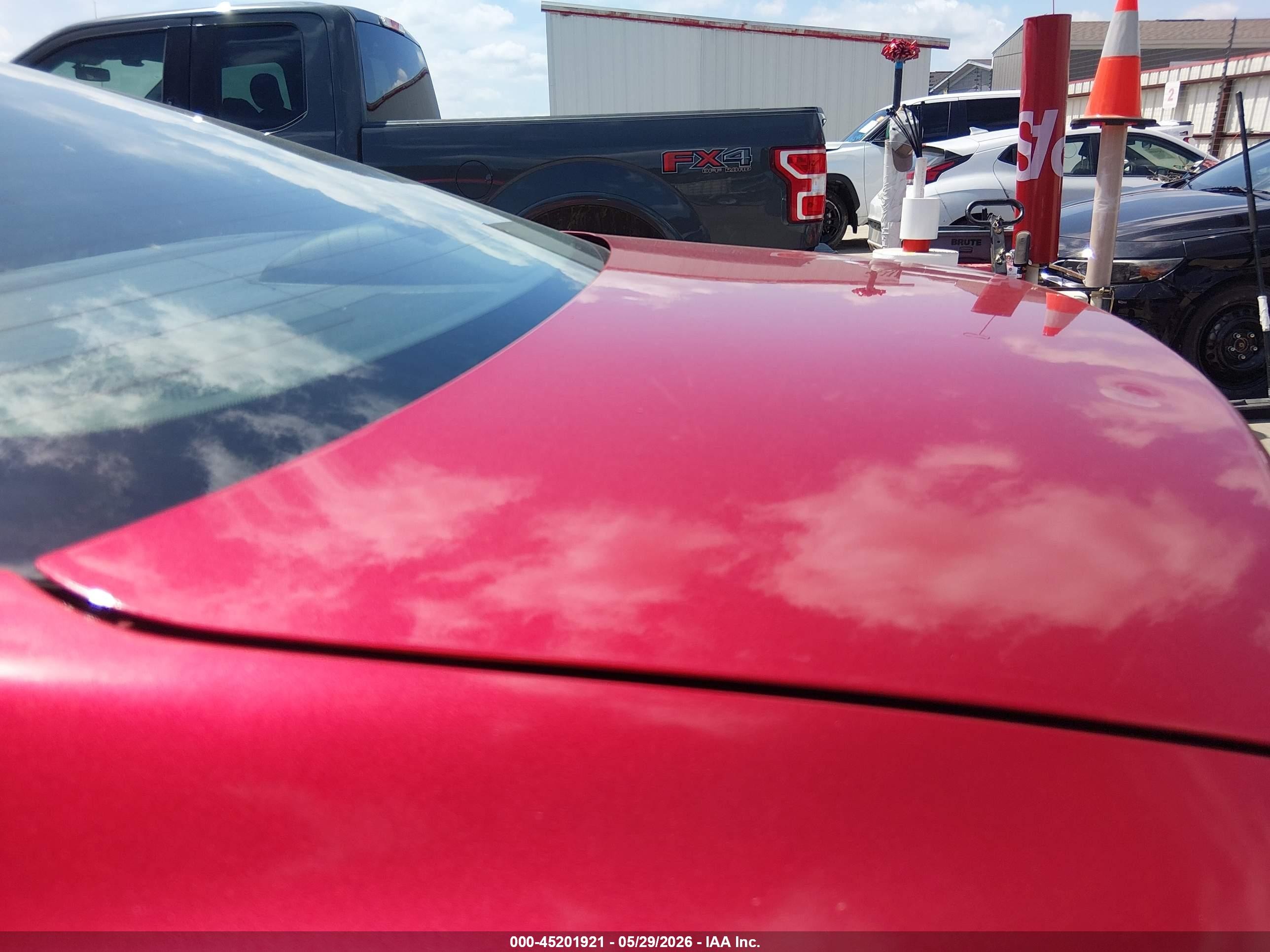 2014 Mazda Mazda6 I Touring Red vin: JM1GJ1V64E1161547