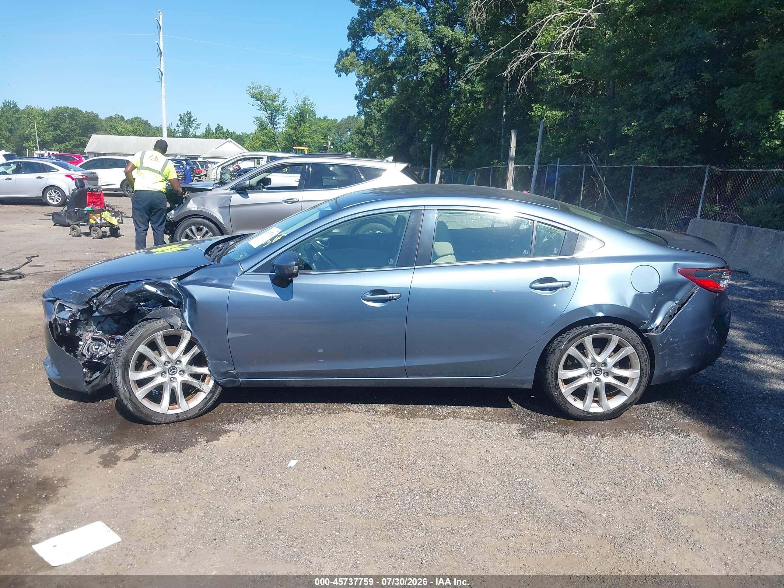 2015 Mazda Mazda6   Blue vin: JM1GJ1V64F1178978
