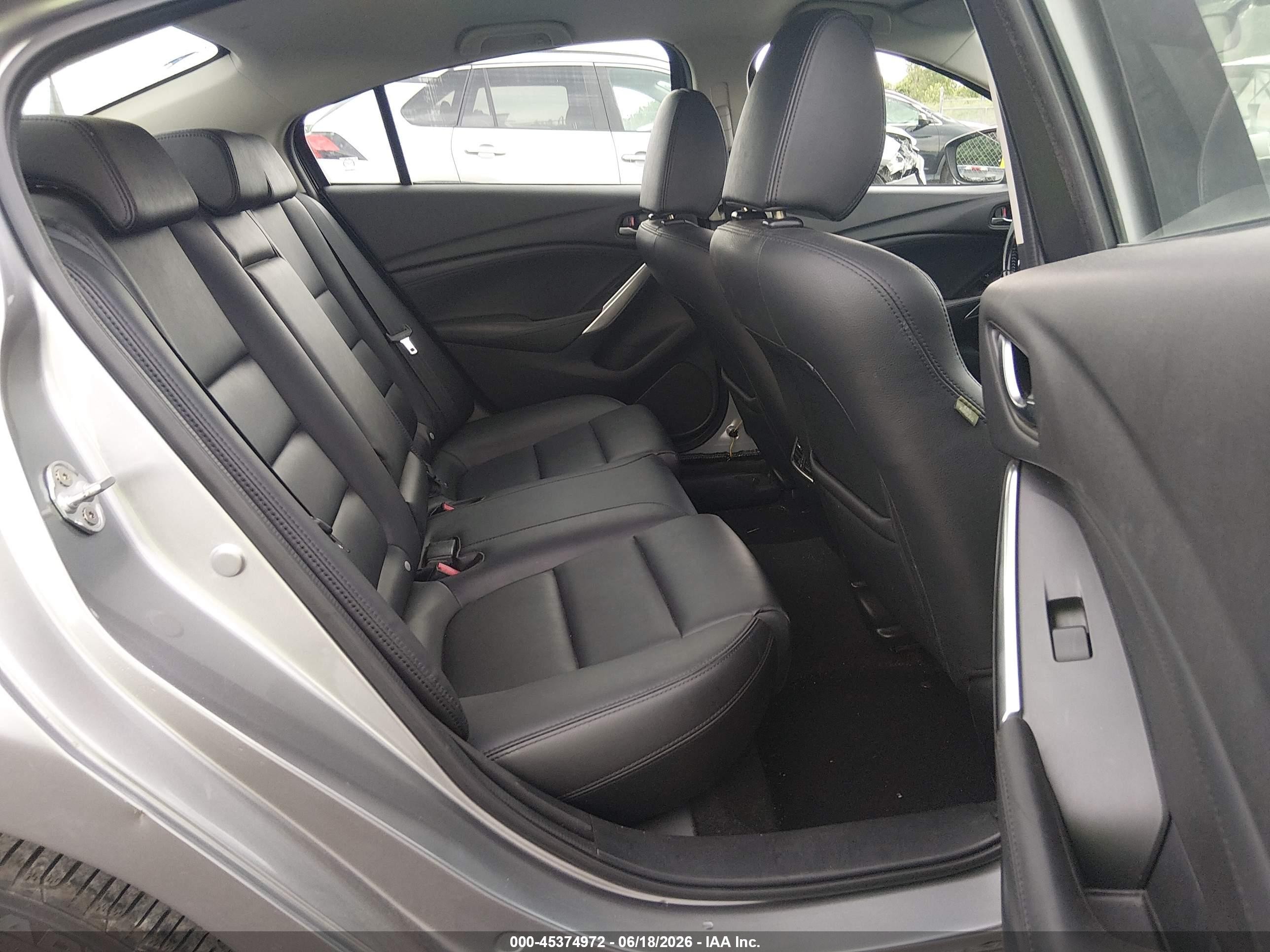 2014 Mazda Mazda6 I Touring Серебряный vin: JM1GJ1V65E1127648