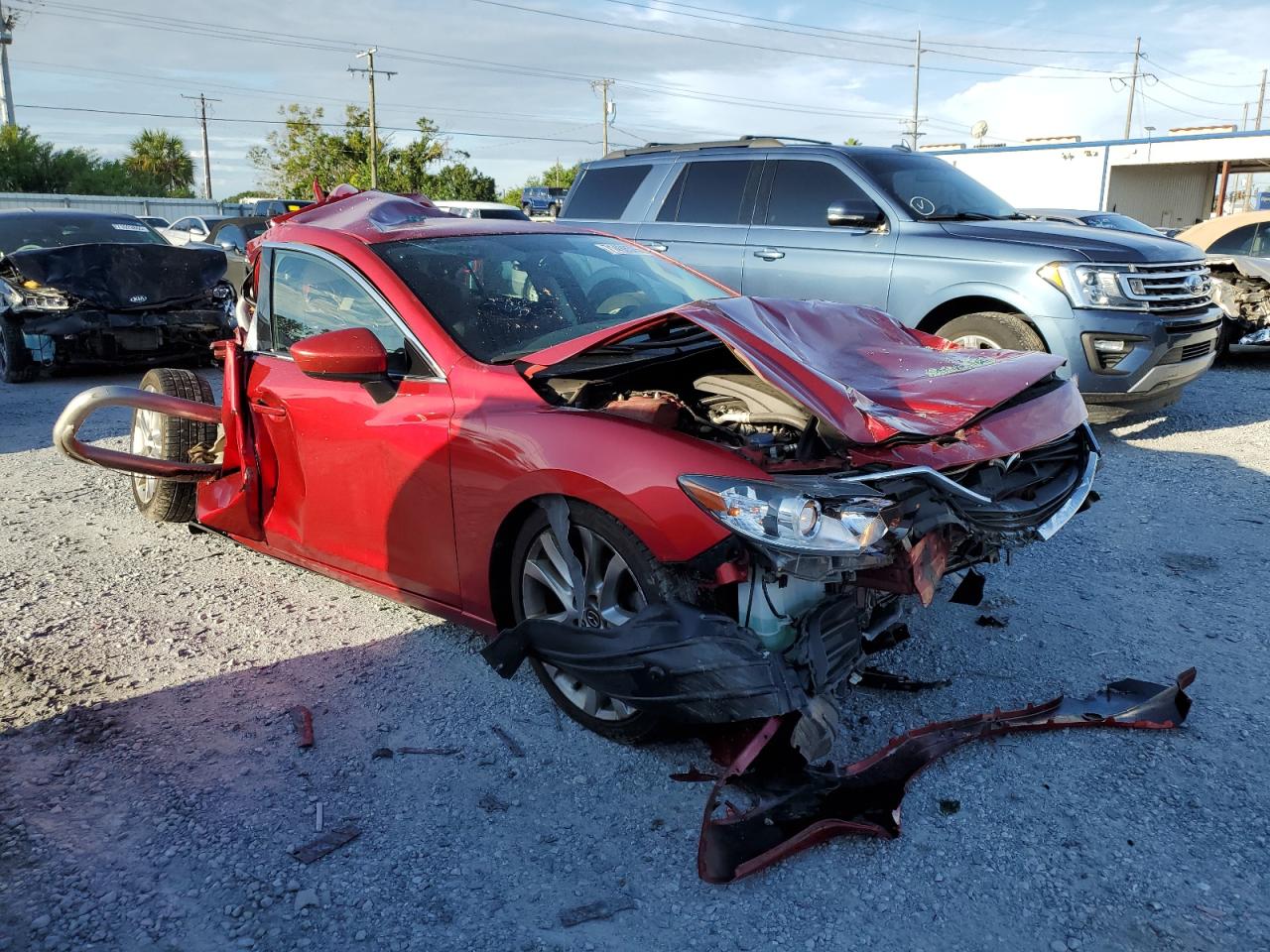 2015 Mazda 6 Touring Red vin: JM1GJ1V65F1166340