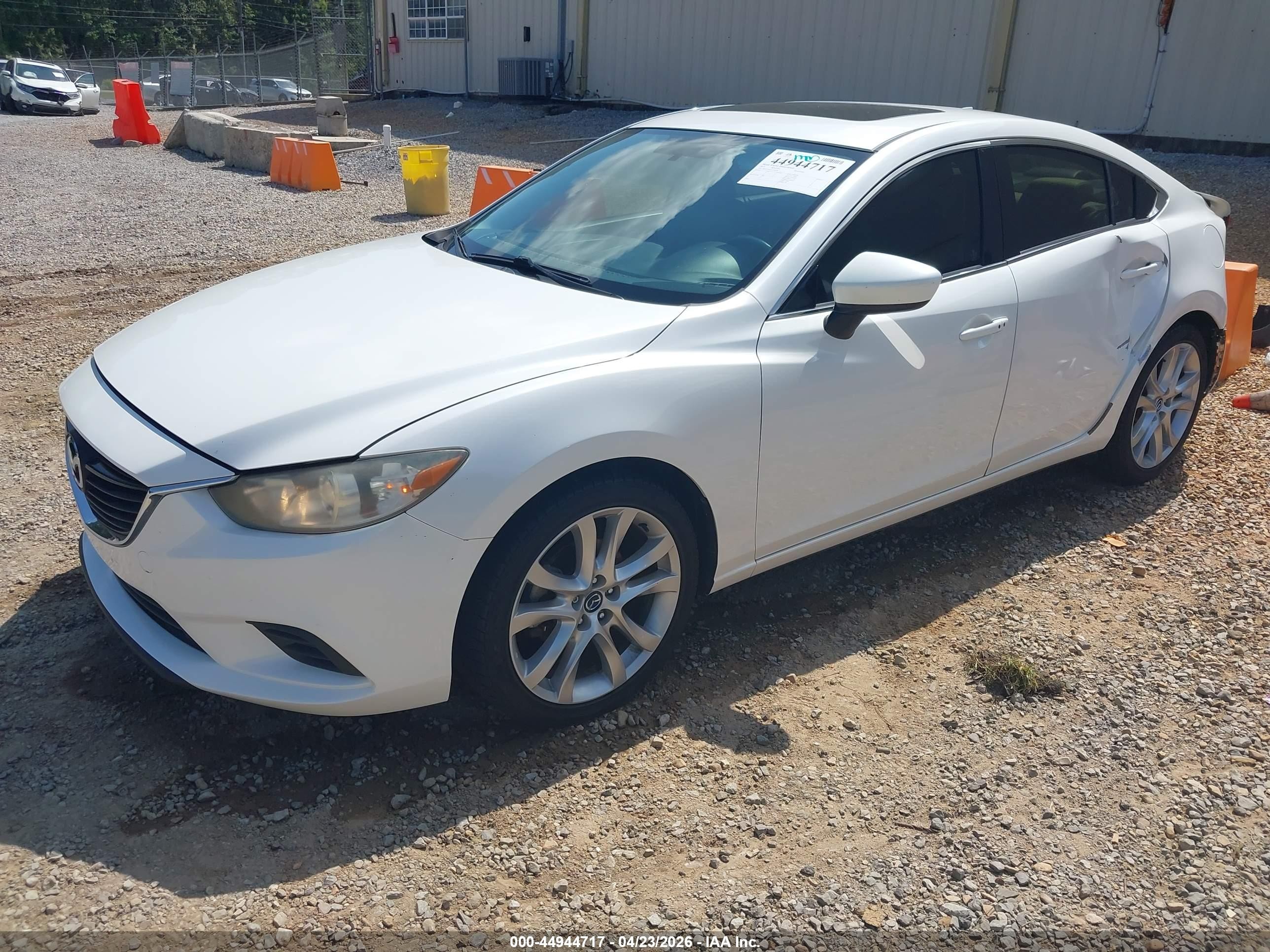 2015 Mazda Mazda6 I Touring White vin: JM1GJ1V65F1178228