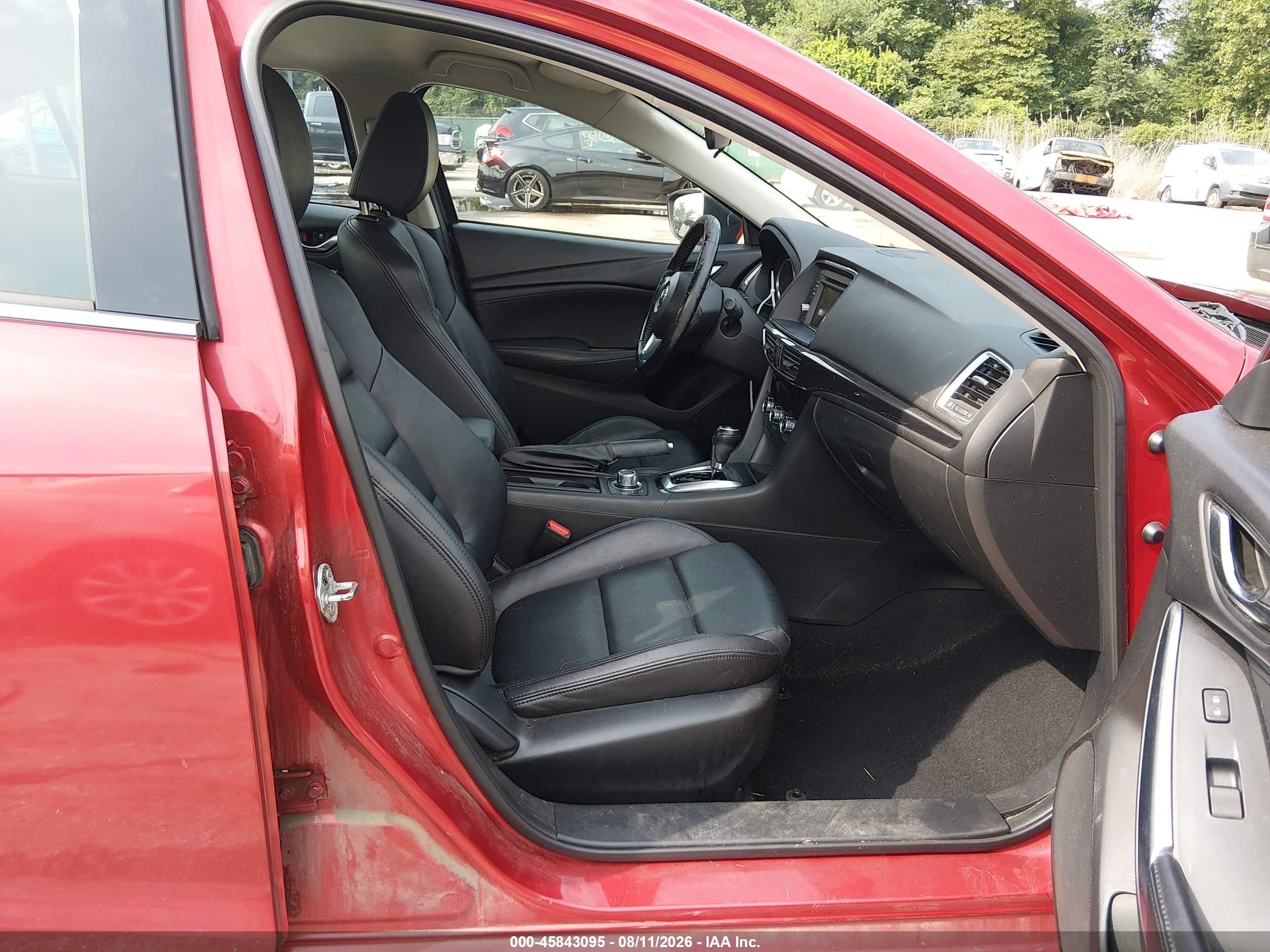 2014 Mazda Mazda6 I Touring Red vin: JM1GJ1V66E1117565