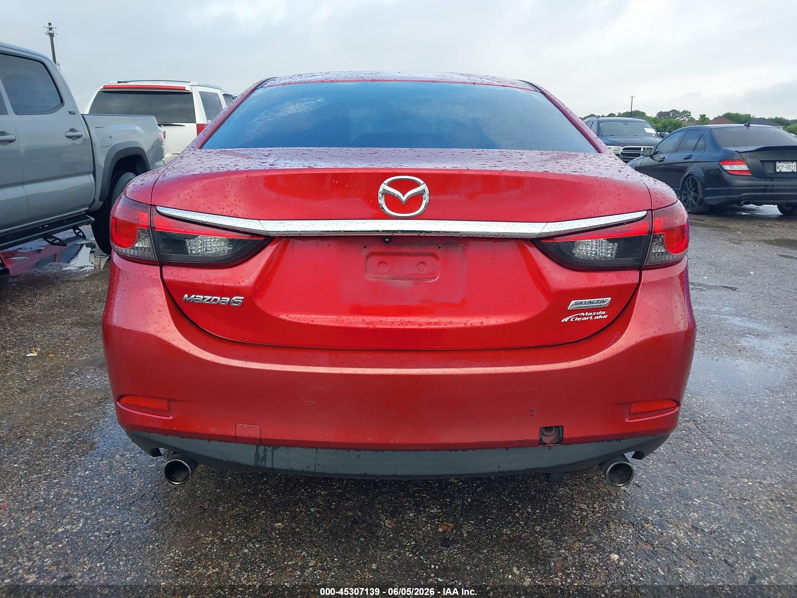 2014 Mazda Mazda6 I Touring Red vin: JM1GJ1V66E1117887