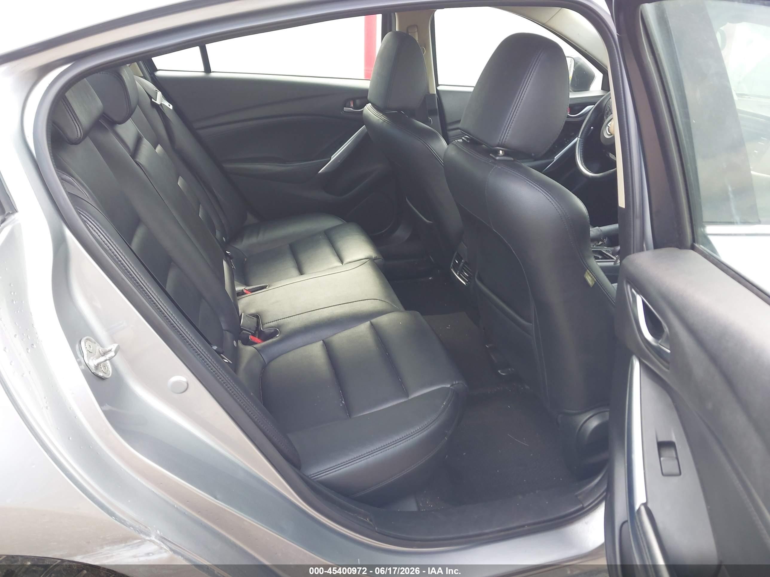 2014 Mazda Mazda6 I Touring Silver vin: JM1GJ1V66E1138920