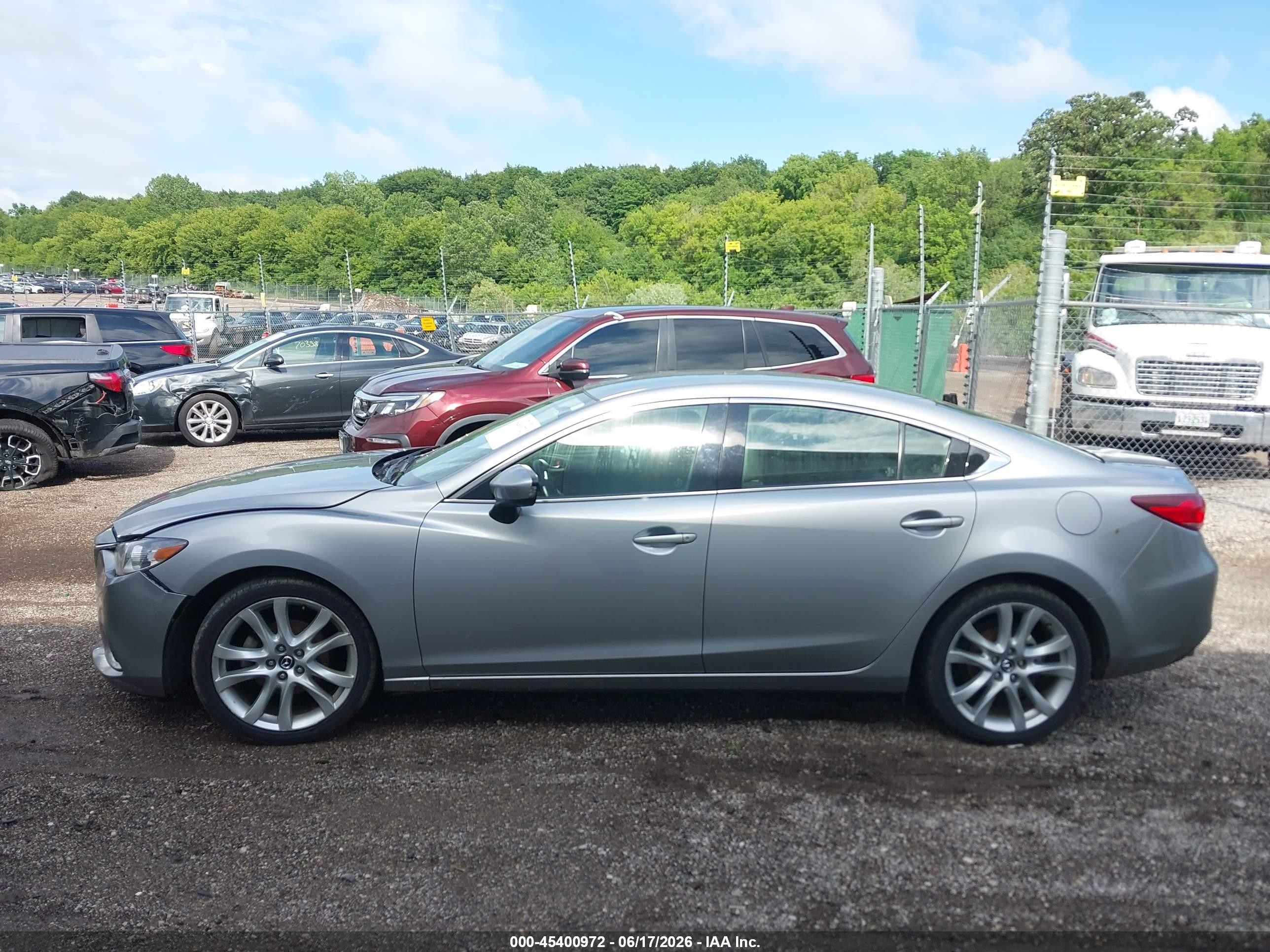 2014 Mazda Mazda6 I Touring Silver vin: JM1GJ1V66E1138920