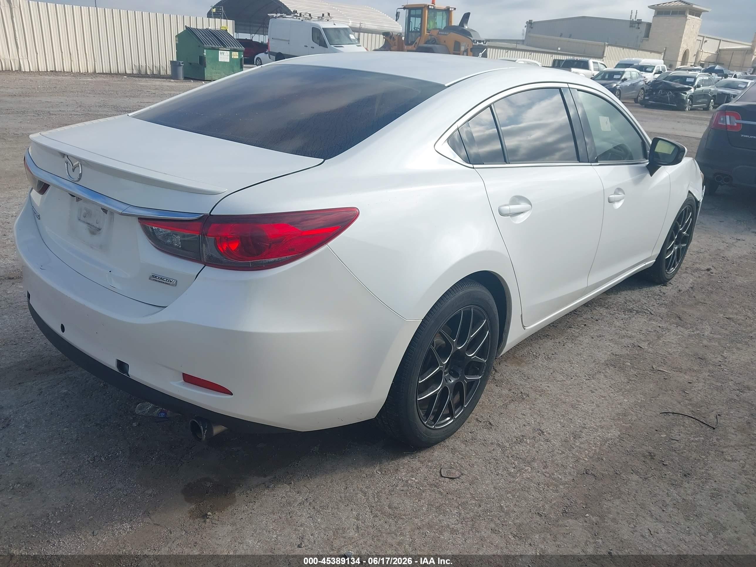 2014 Mazda Mazda6   White vin: JM1GJ1V67E1136500