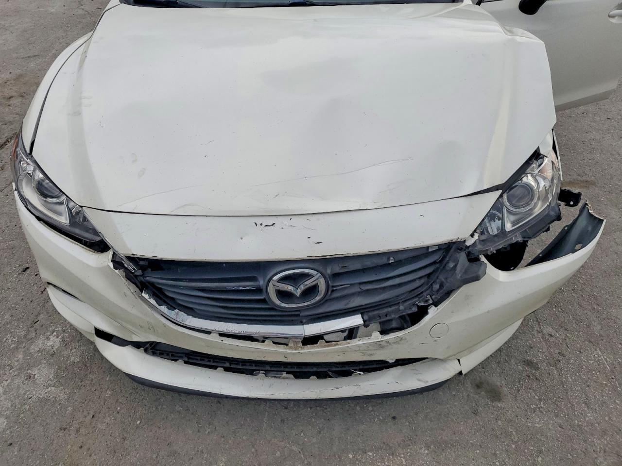 2014 Mazda 6 Touring White vin: JM1GJ1V67E1149697