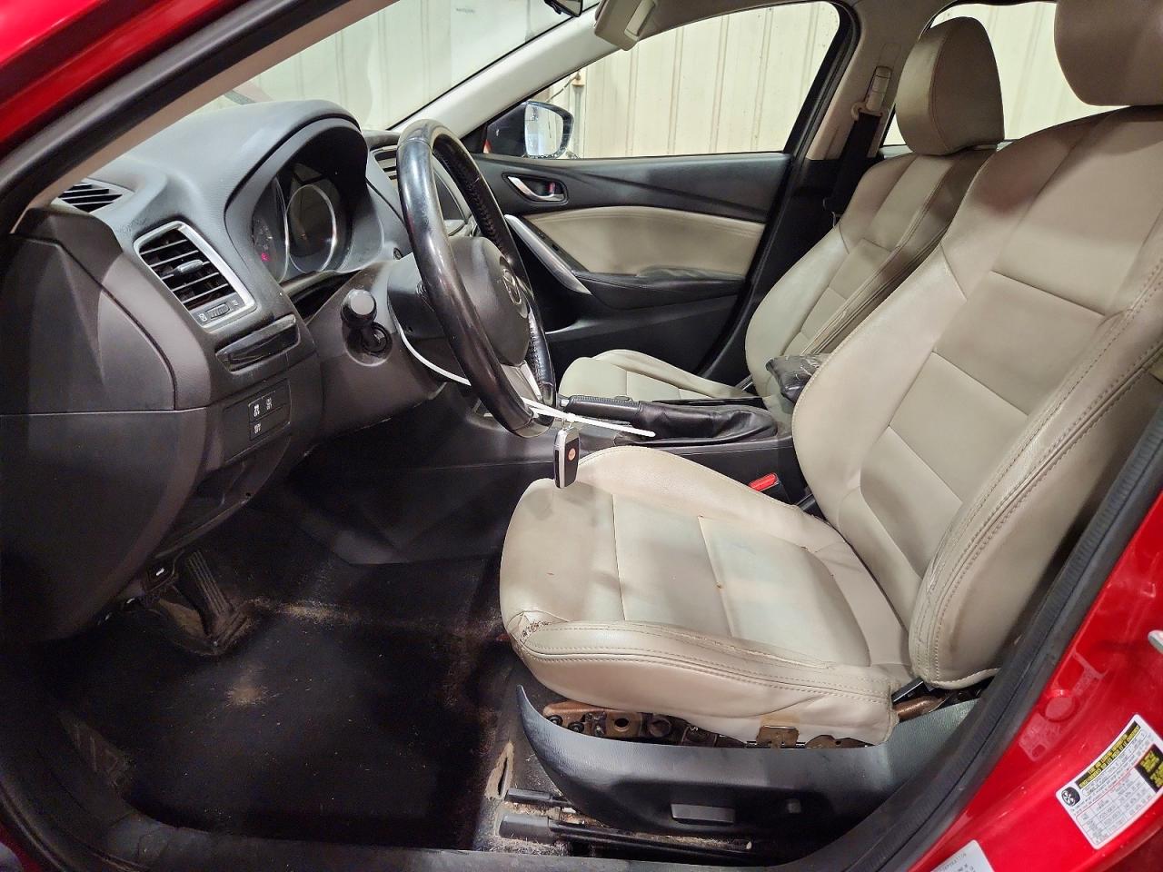 2015 Mazda 6 Touring Red vin: JM1GJ1V68F1165246