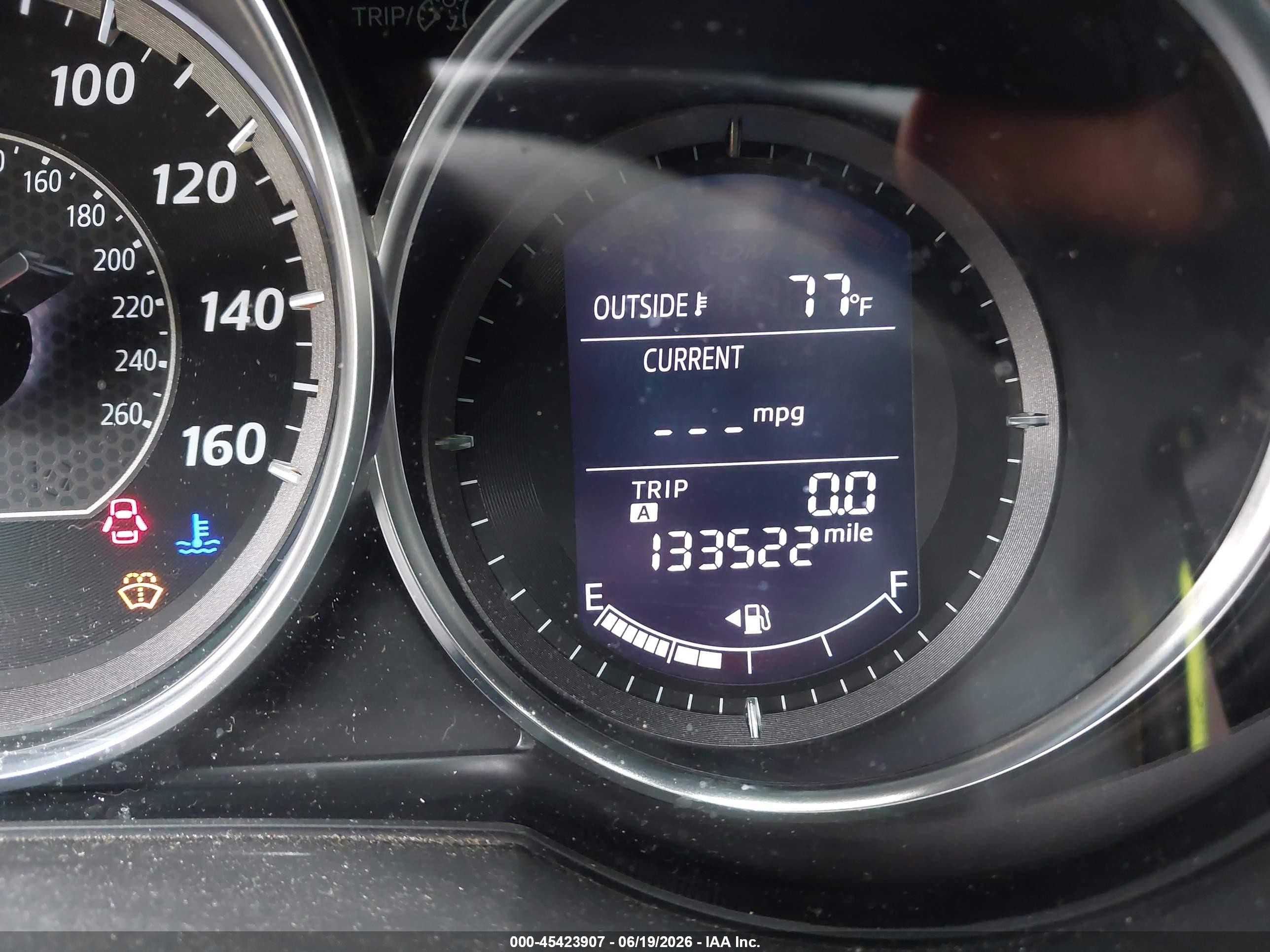2014 Mazda Mazda6 I Touring White vin: JM1GJ1V69E1132948