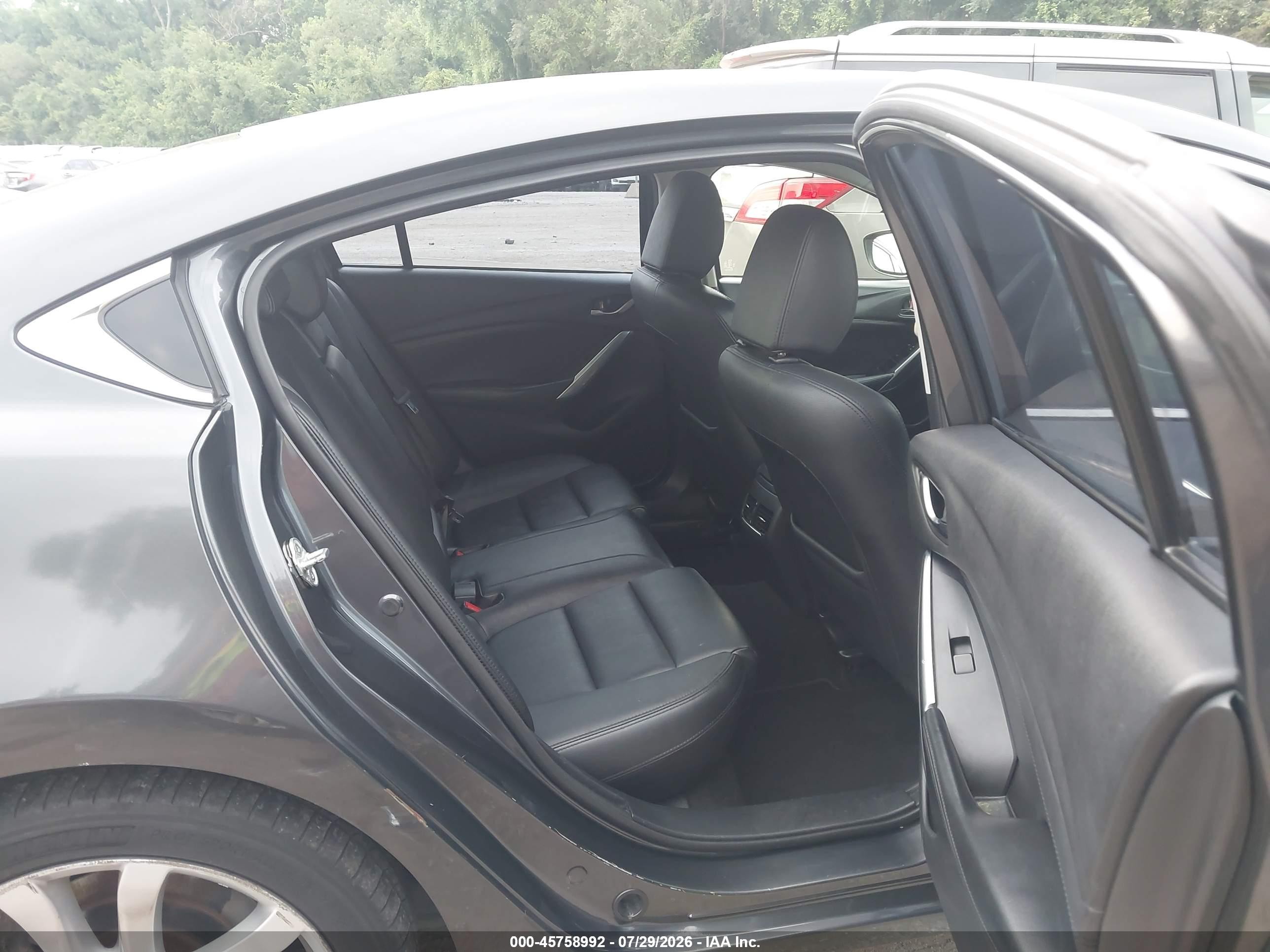 2014 Mazda Mazda6 I Touring Gray vin: JM1GJ1V69E1158207