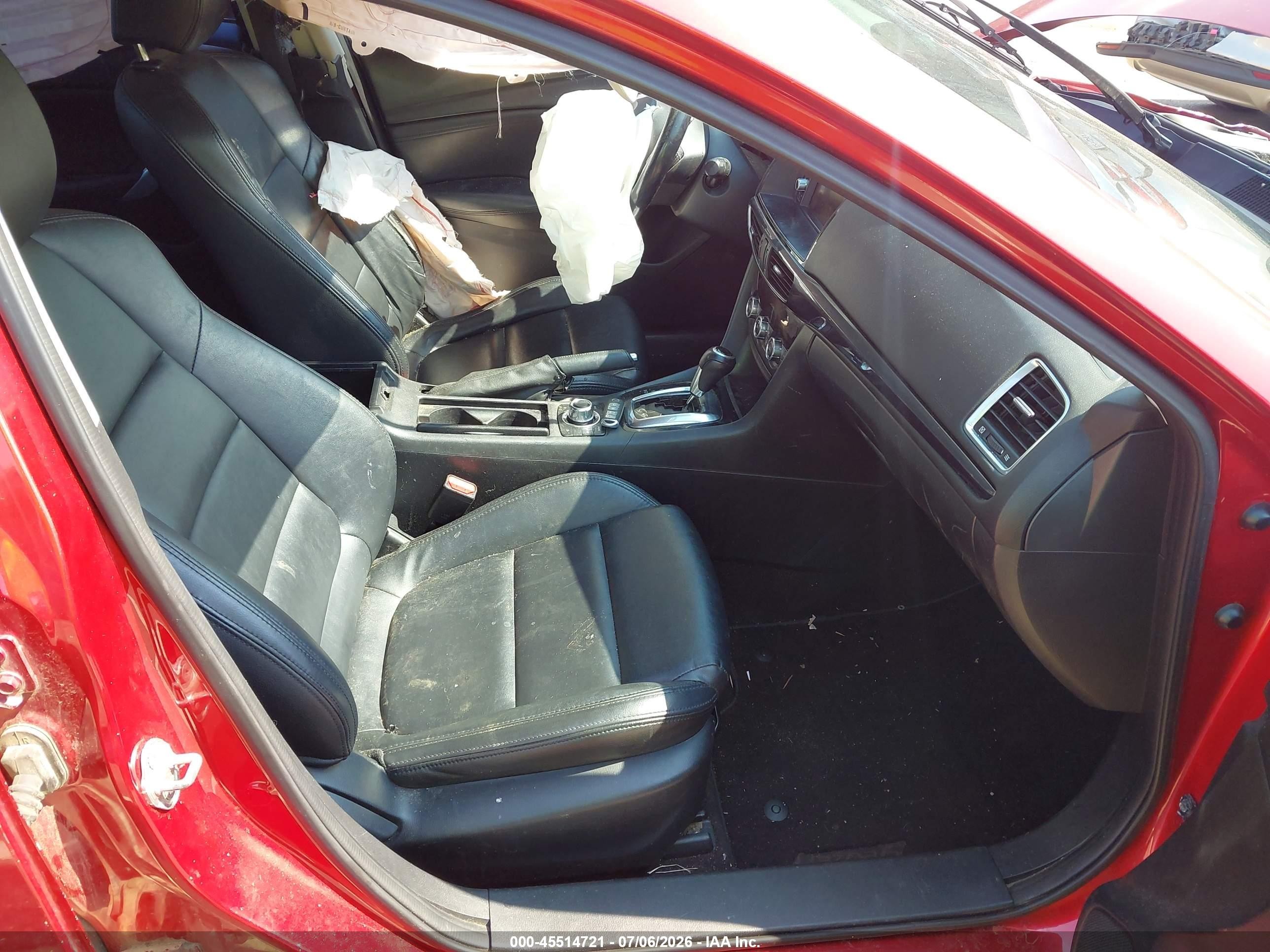 2014 Mazda Mazda6 I Touring Burgundy vin: JM1GJ1V69E1162371