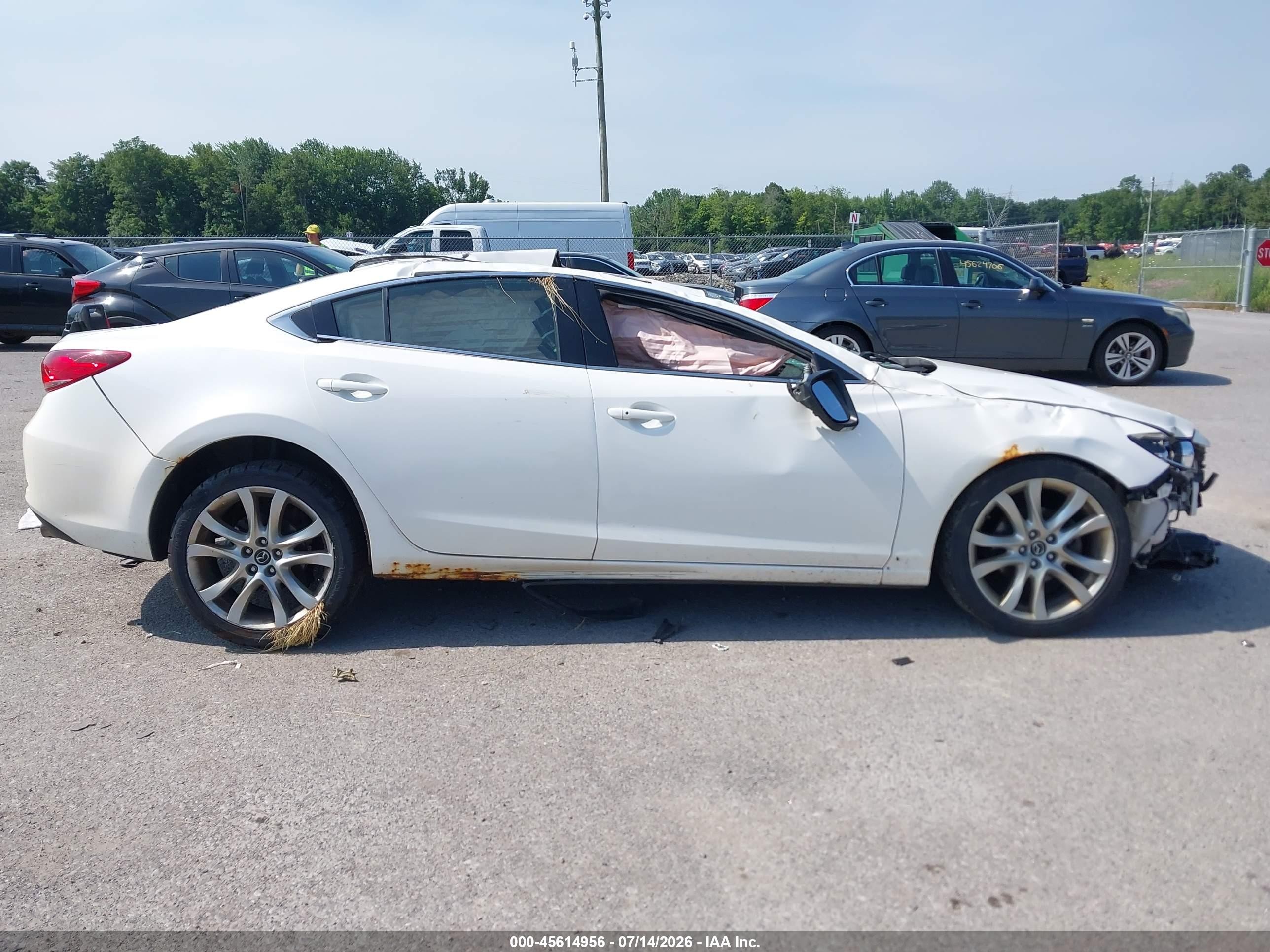 2015 Mazda Mazda6 I Touring Белый vin: JM1GJ1V69F1163036