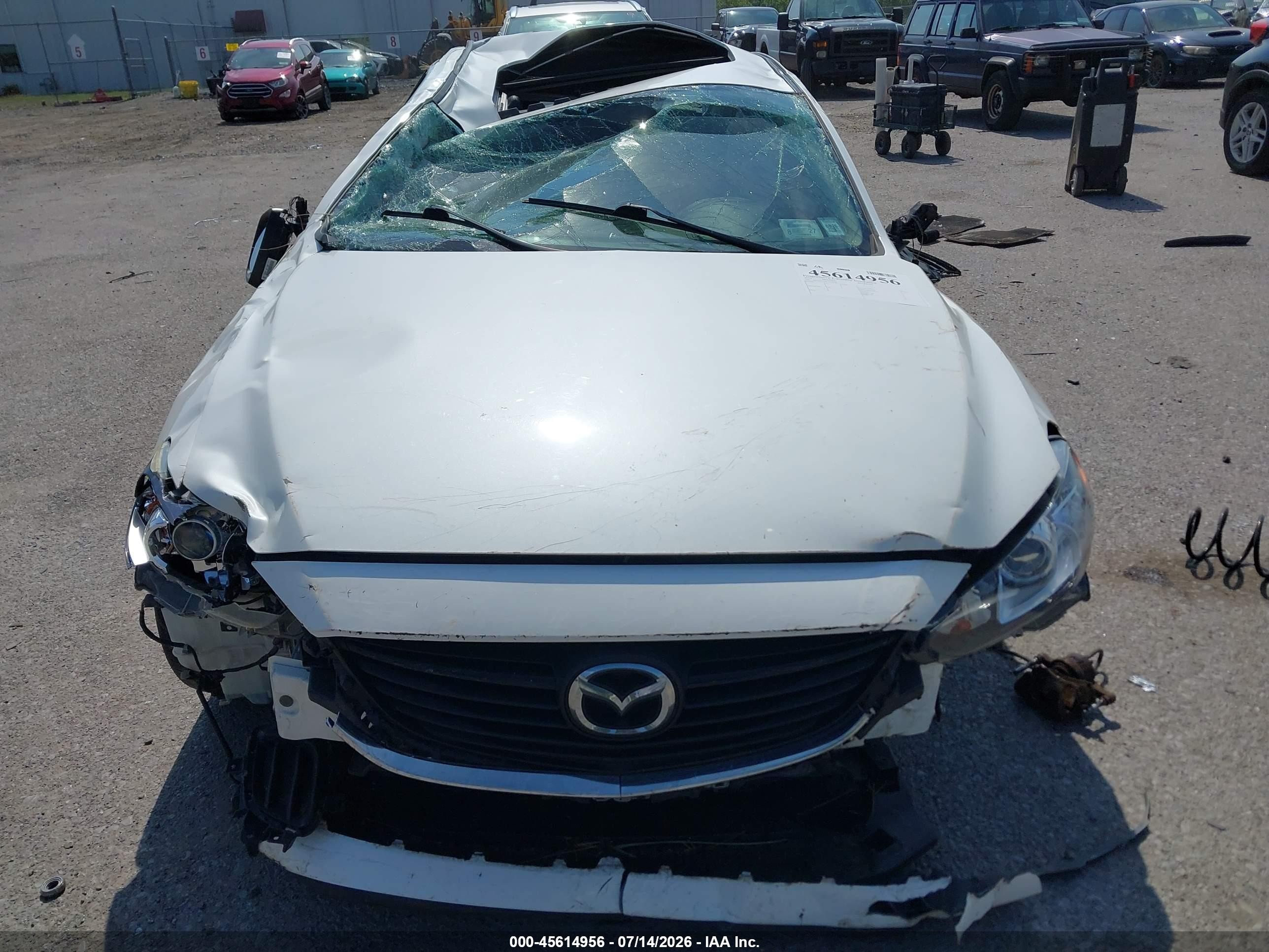 2015 Mazda Mazda6 I Touring Белый vin: JM1GJ1V69F1163036