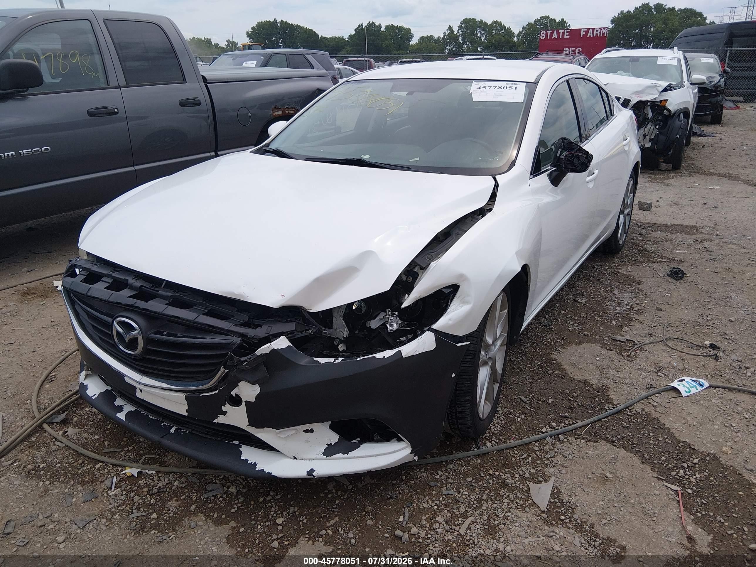 2014 Mazda Mazda6 I Touring White vin: JM1GJ1V6XE1126348
