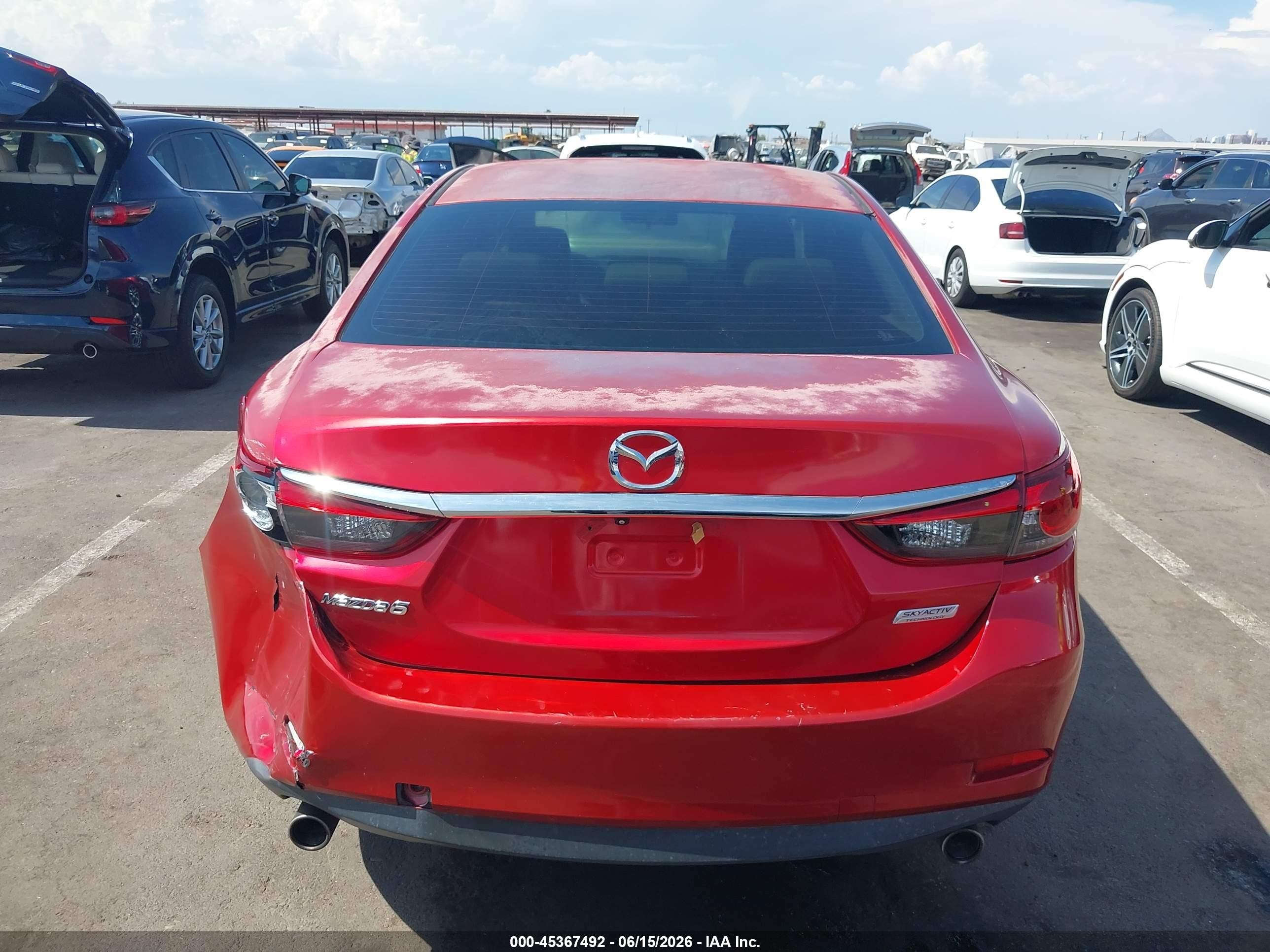 2014 Mazda Mazda6 I Touring Red vin: JM1GJ1V6XE1153517