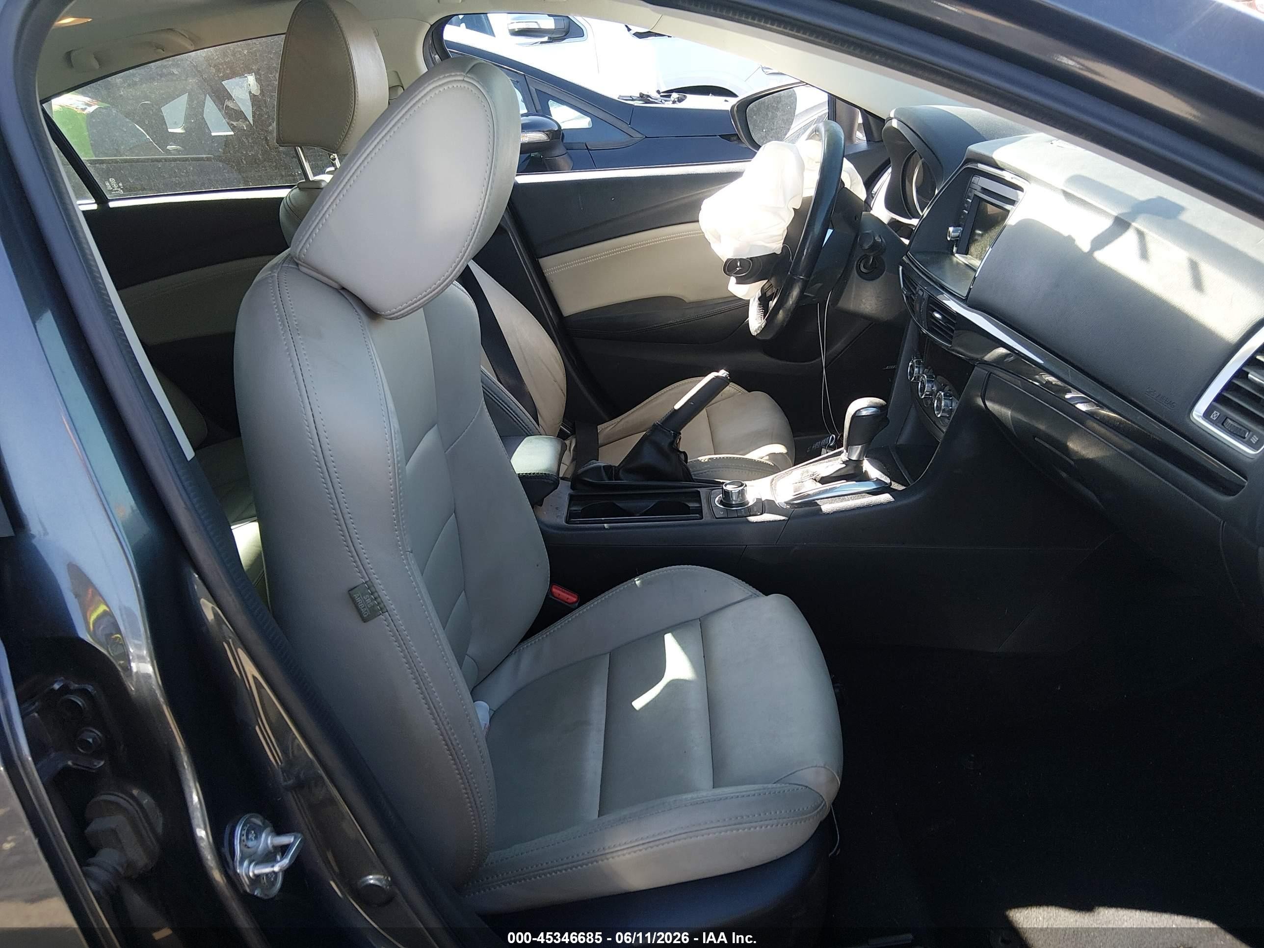 2015 Mazda Mazda6 I Touring Black vin: JM1GJ1V6XF1164891