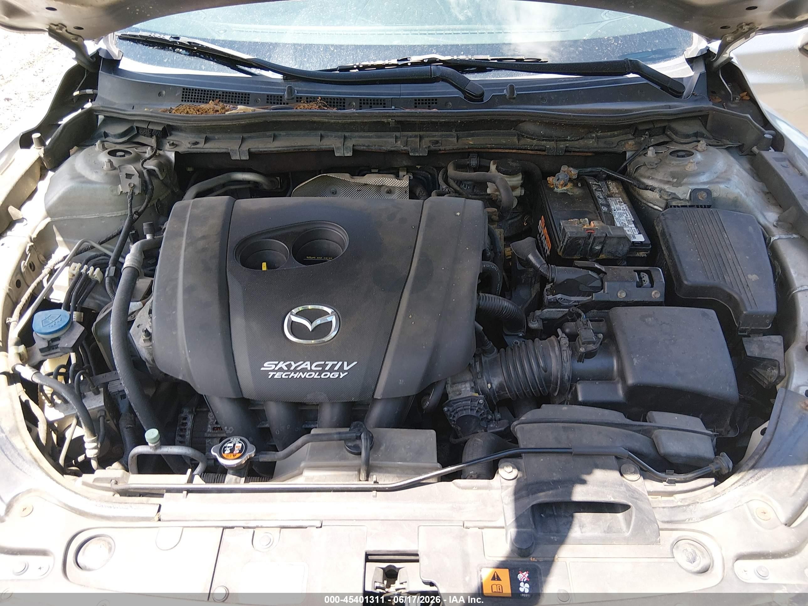 2015 Mazda Mazda6 I Touring Silver vin: JM1GJ1V6XF1173977