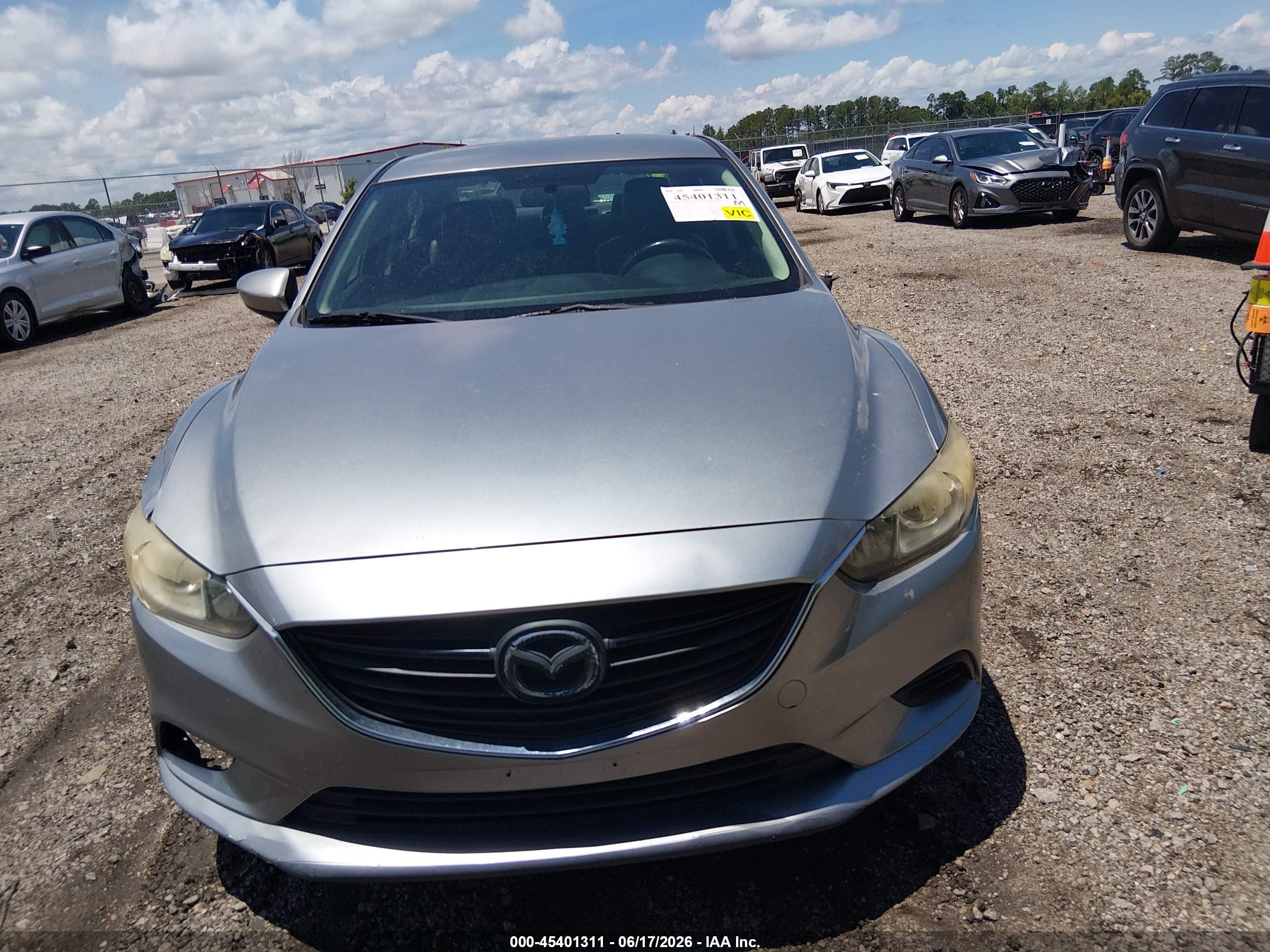 2015 Mazda Mazda6 I Touring Silver vin: JM1GJ1V6XF1173977