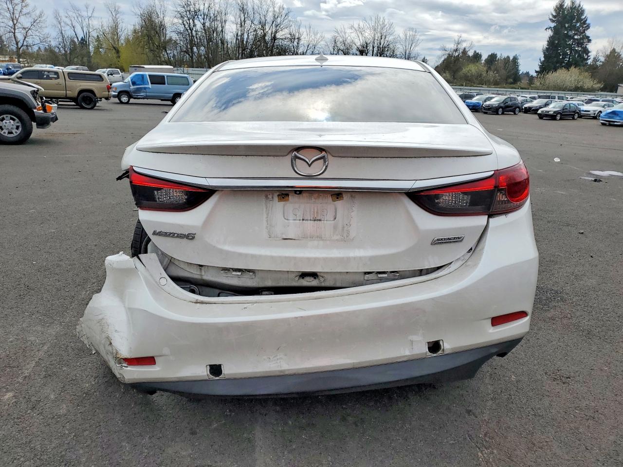 2015 Mazda 6 Grand Touring White vin: JM1GJ1W50F1216356