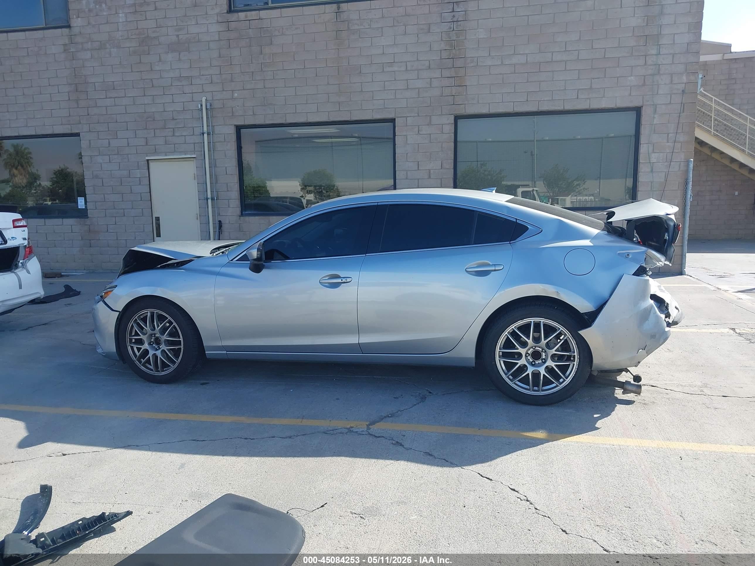 2016 Mazda Mazda6 I Grand Touring Серый vin: JM1GJ1W50G1417322