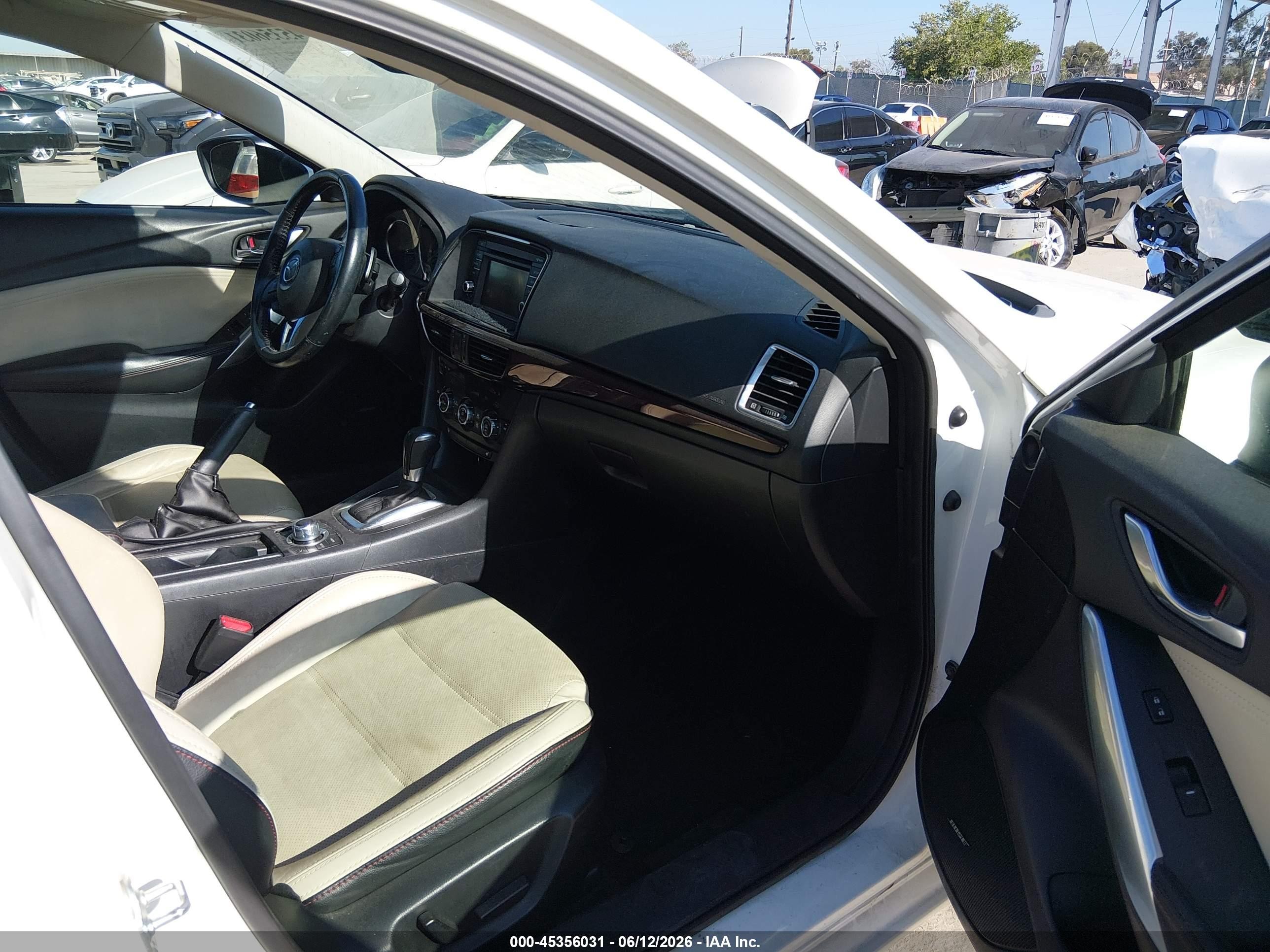 2015 Mazda Mazda6 I Grand Touring White vin: JM1GJ1W51F1203048