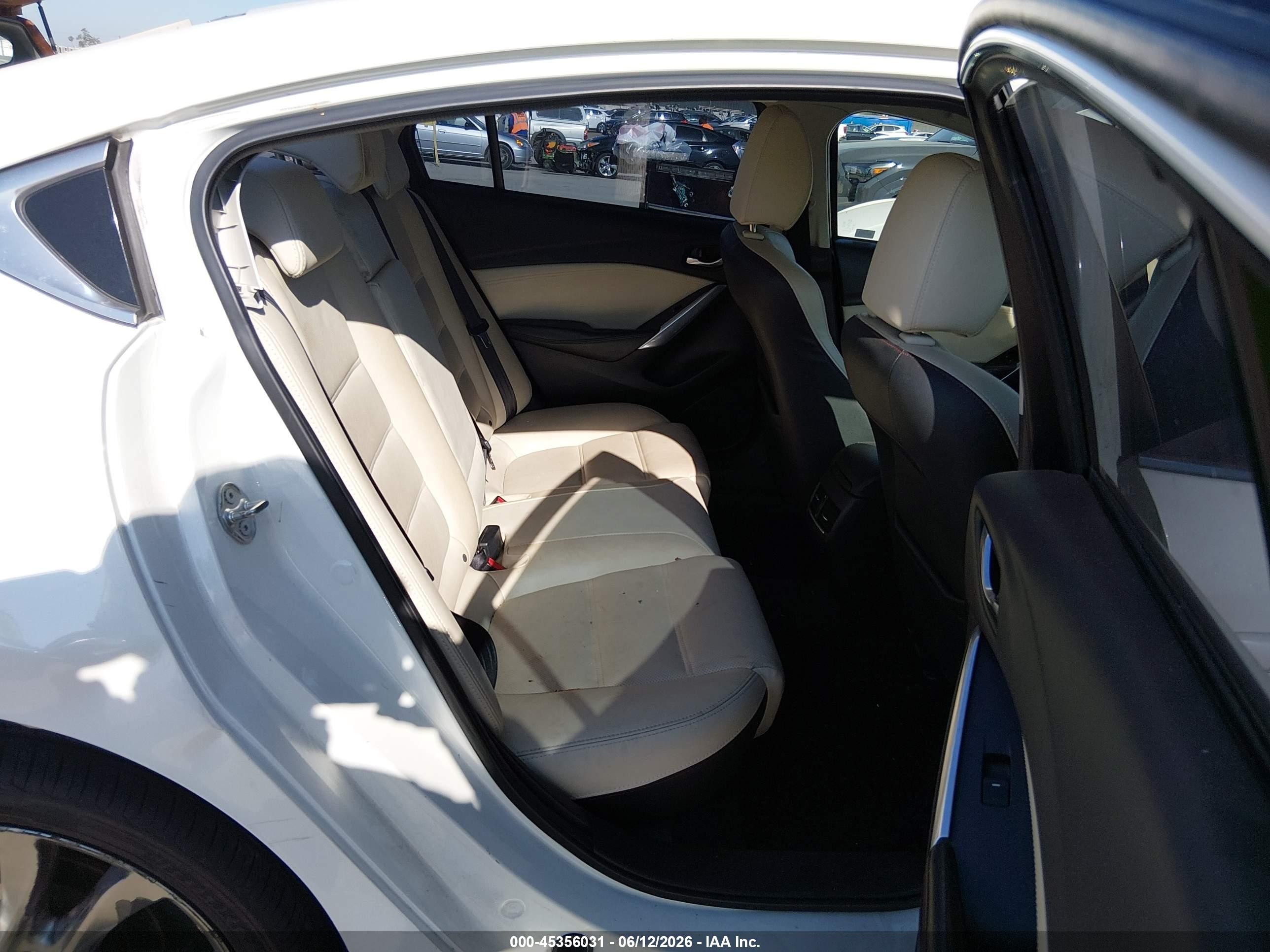 2015 Mazda Mazda6 I Grand Touring White vin: JM1GJ1W51F1203048