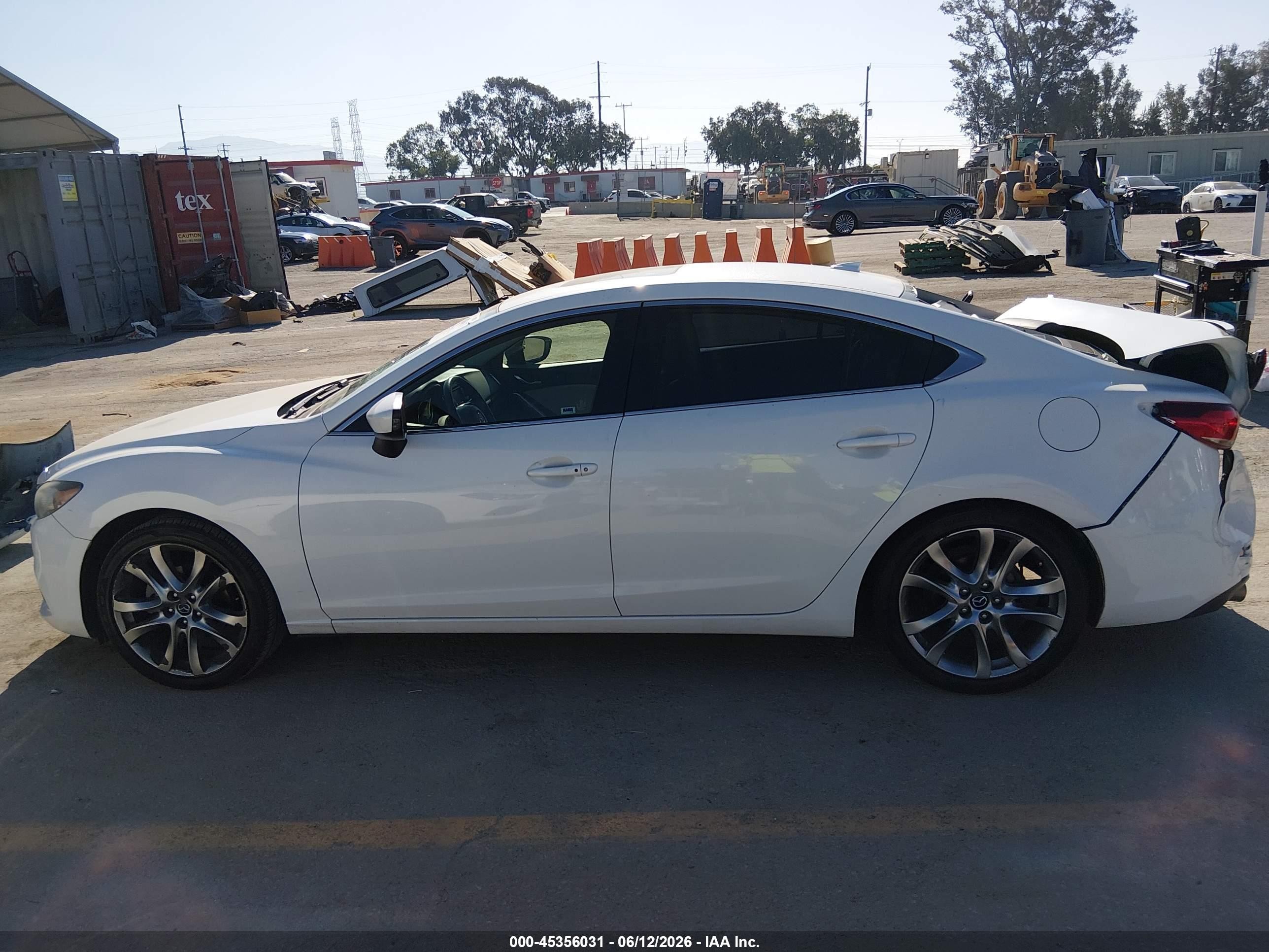 2015 Mazda Mazda6 I Grand Touring White vin: JM1GJ1W51F1203048