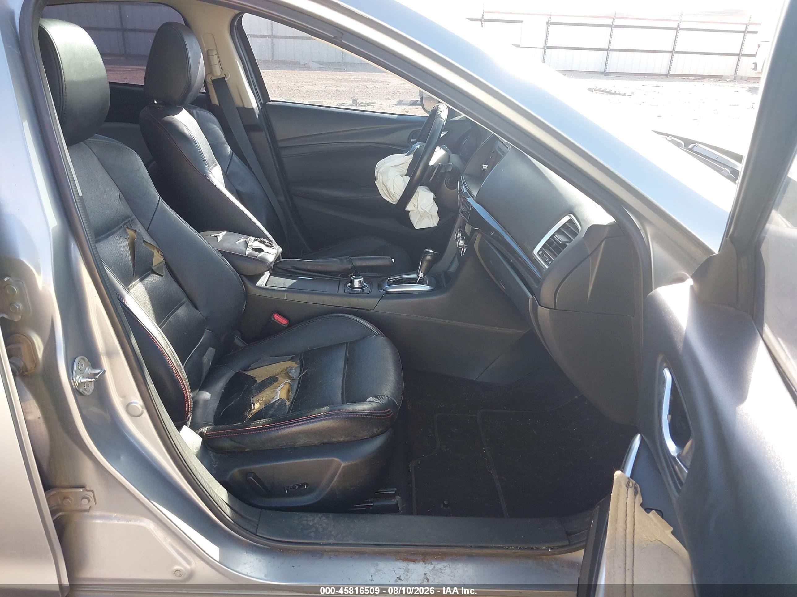 2014 Mazda Mazda6 I Grand Touring Silver vin: JM1GJ1W52E1102003