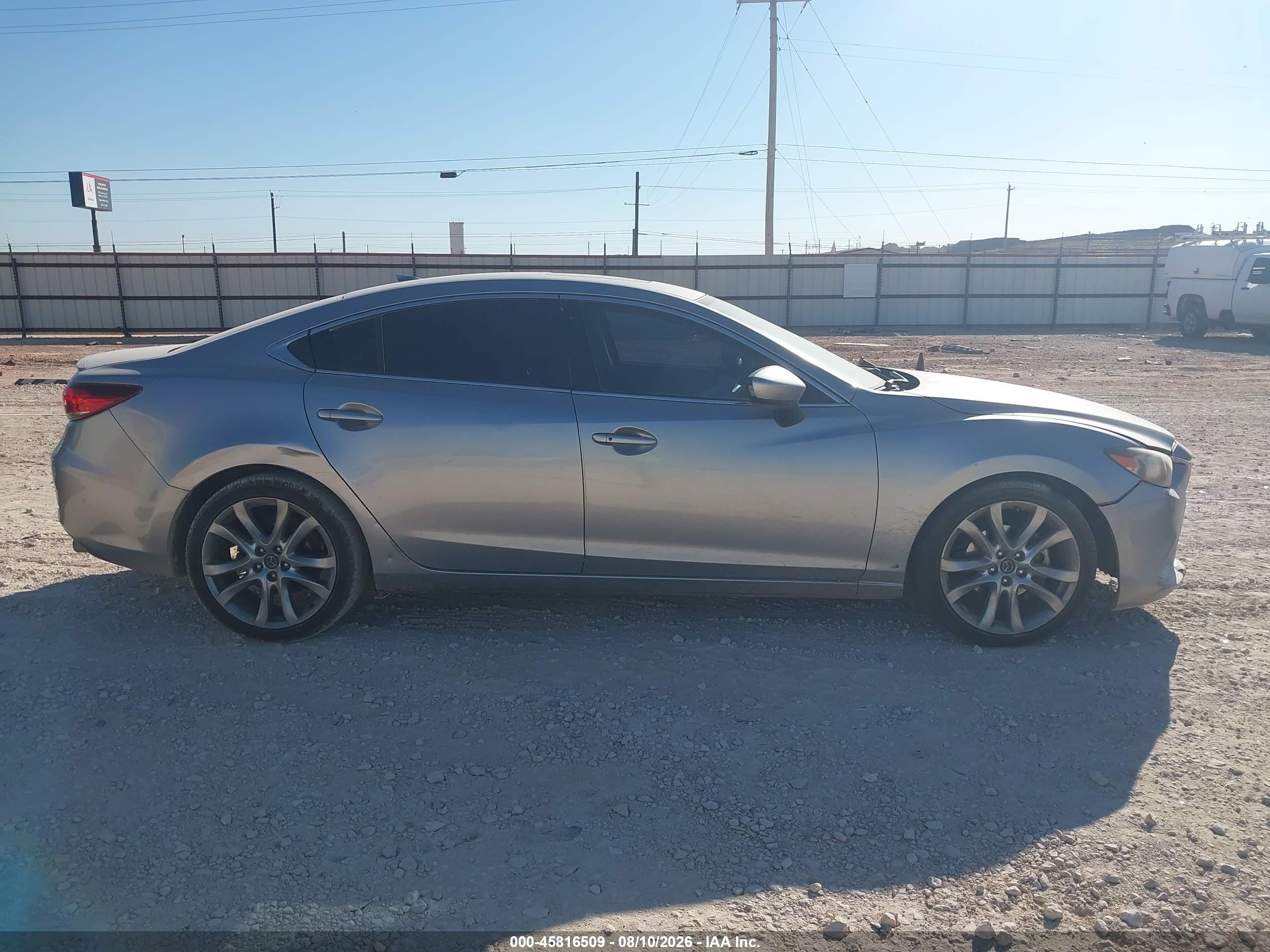 2014 Mazda Mazda6 I Grand Touring Silver vin: JM1GJ1W52E1102003