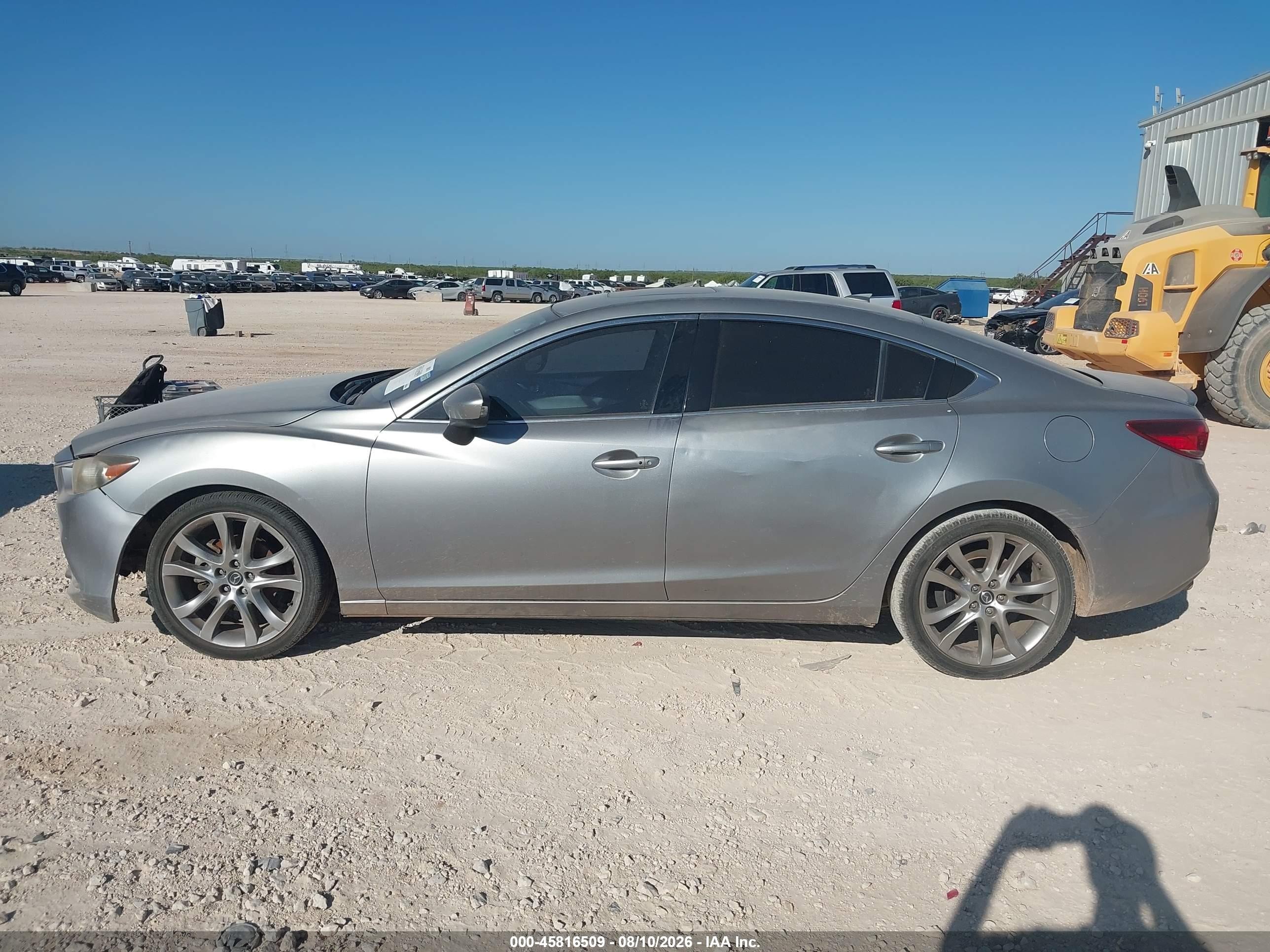 2014 Mazda Mazda6 I Grand Touring Silver vin: JM1GJ1W52E1102003