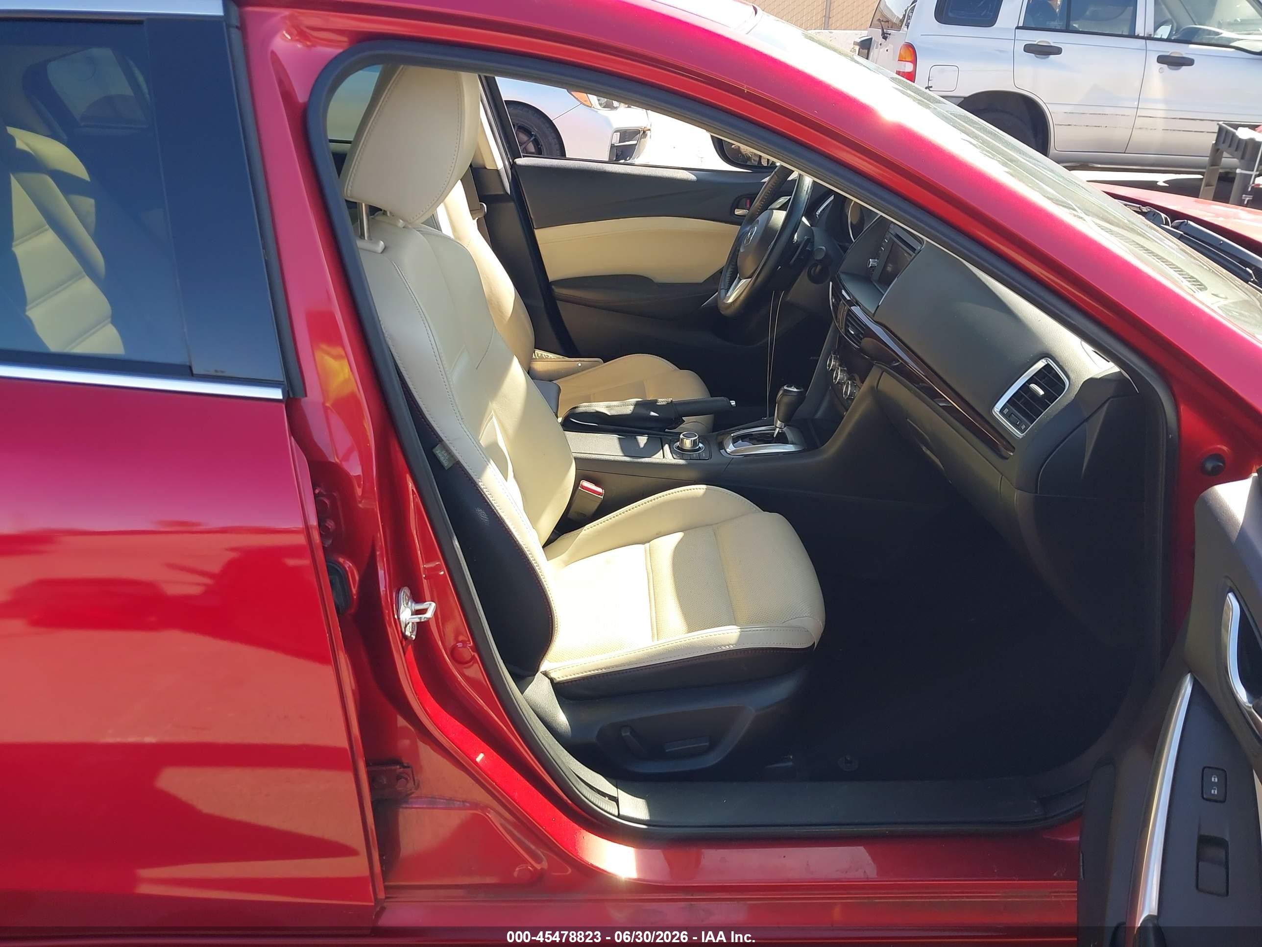 2014 Mazda Mazda6 I Grand Touring Red vin: JM1GJ1W53E1113673