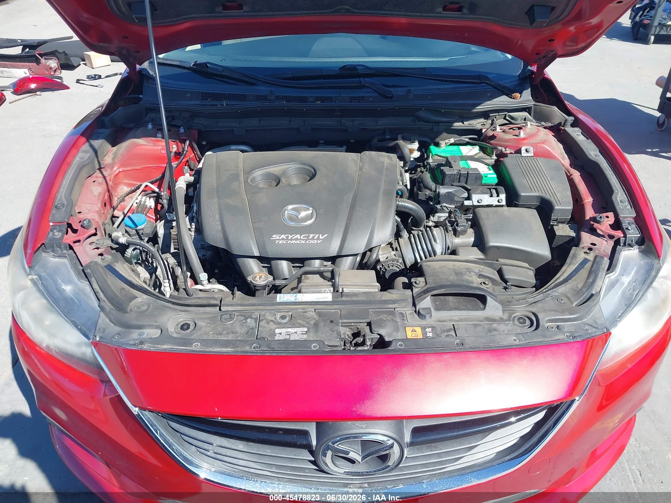2014 Mazda Mazda6 I Grand Touring Red vin: JM1GJ1W53E1113673