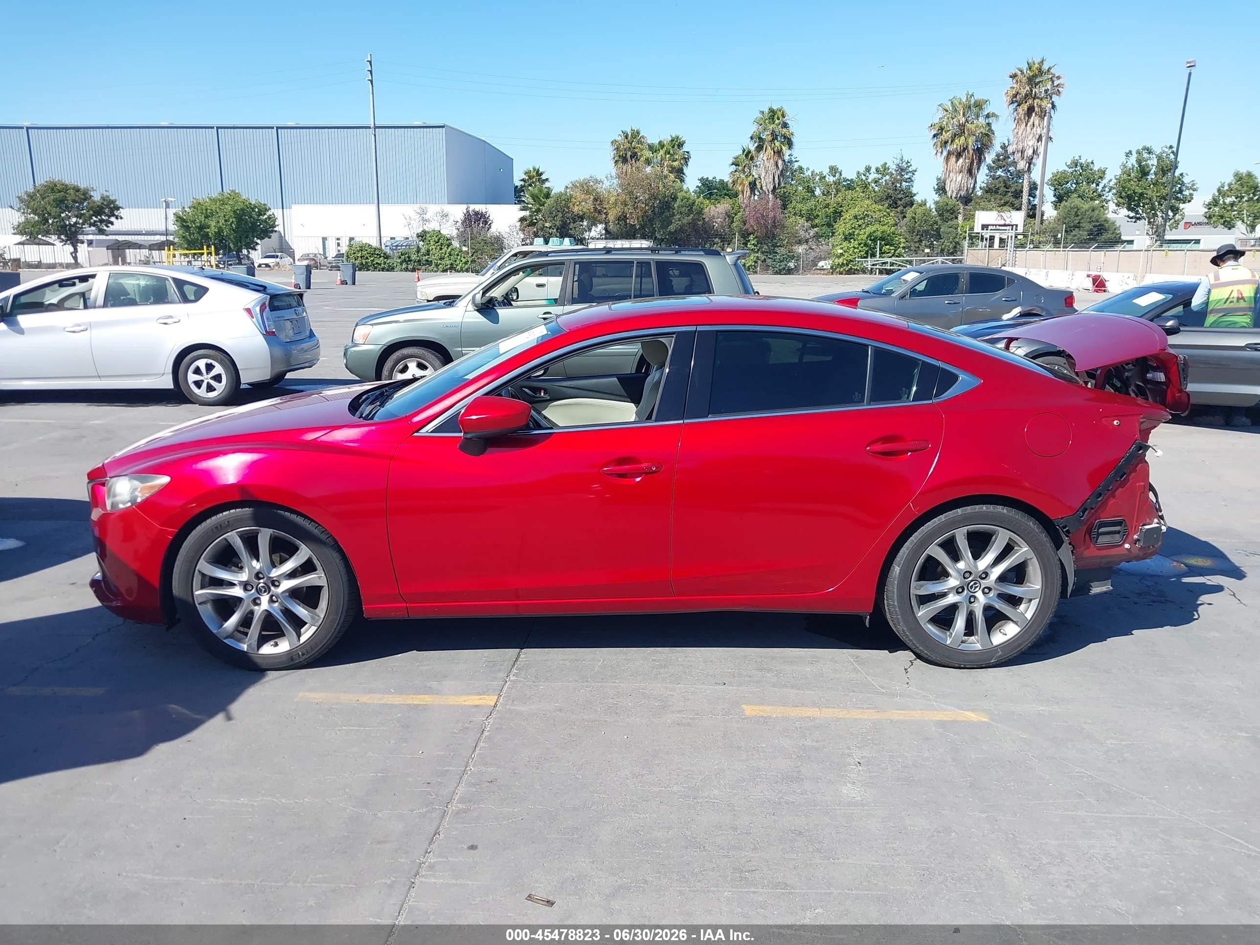 2014 Mazda Mazda6 I Grand Touring Red vin: JM1GJ1W53E1113673