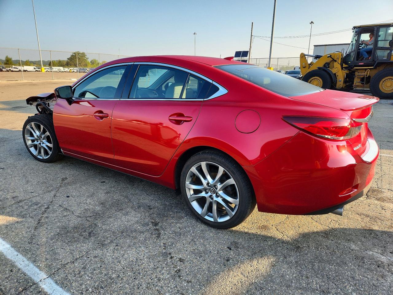 2015 Mazda 6 Grand Touring Red vin: JM1GJ1W53F1212852