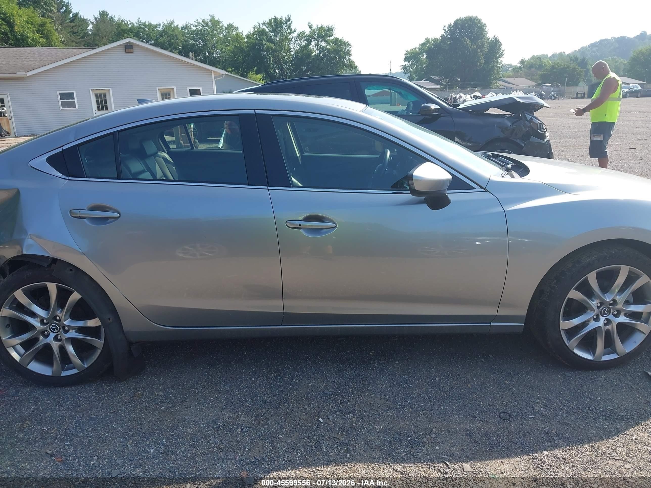2014 Mazda Mazda6 I Grand Touring Silver vin: JM1GJ1W55E1103694