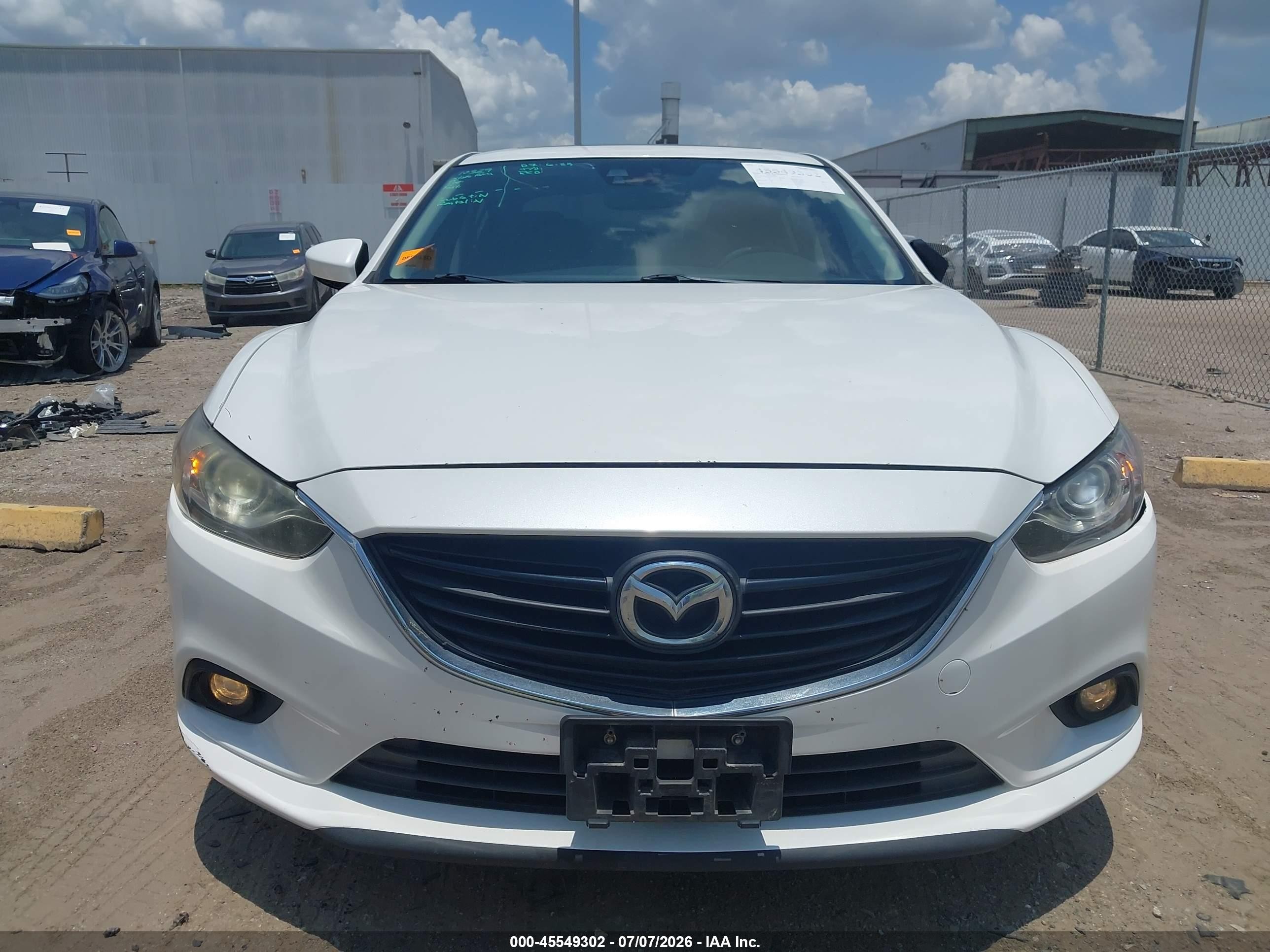 2015 Mazda Mazda6 I Grand Touring White vin: JM1GJ1W55F1179613
