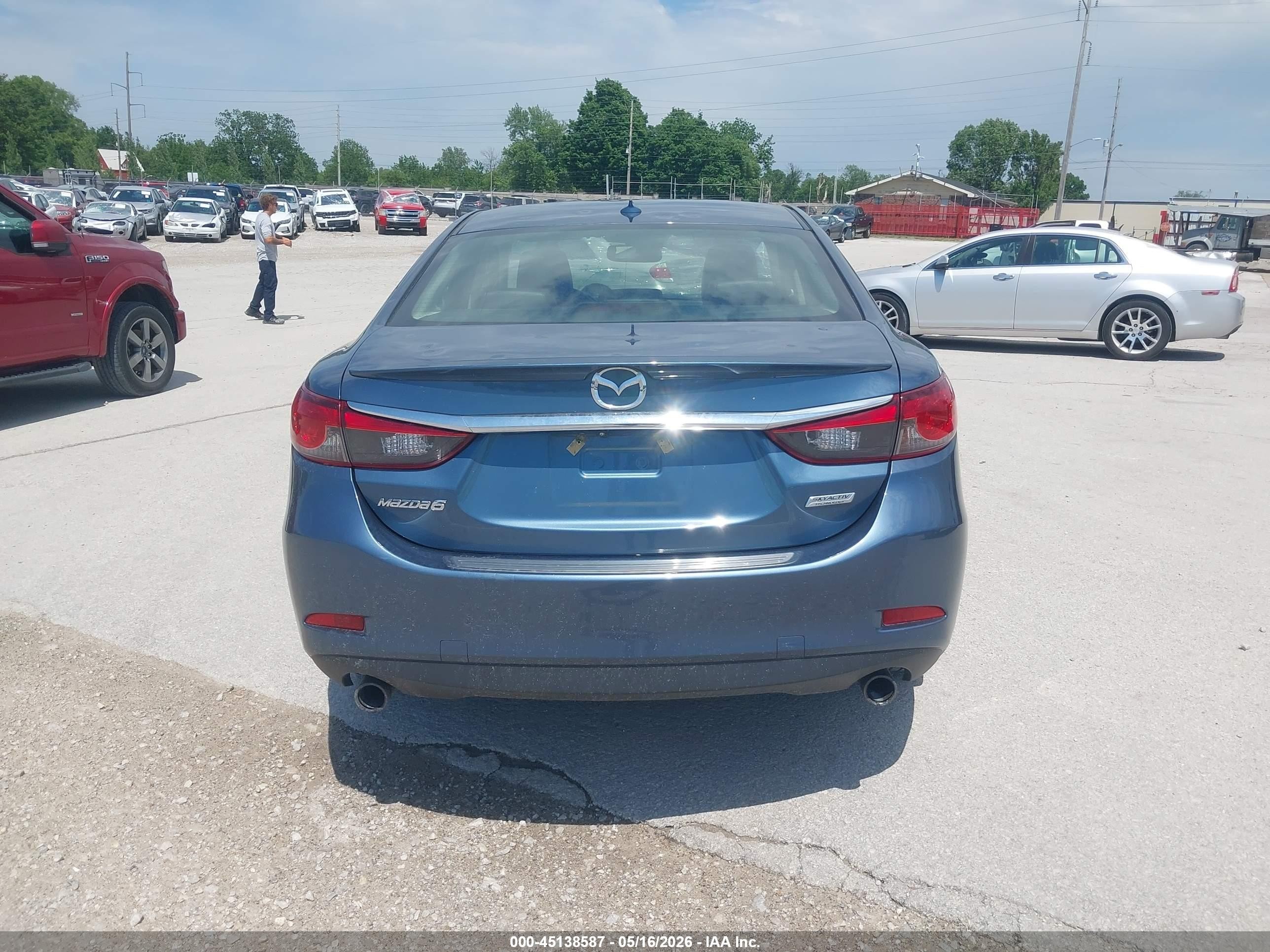 2014 Mazda Mazda6 I Grand Touring Light Blue vin: JM1GJ1W57E1111697