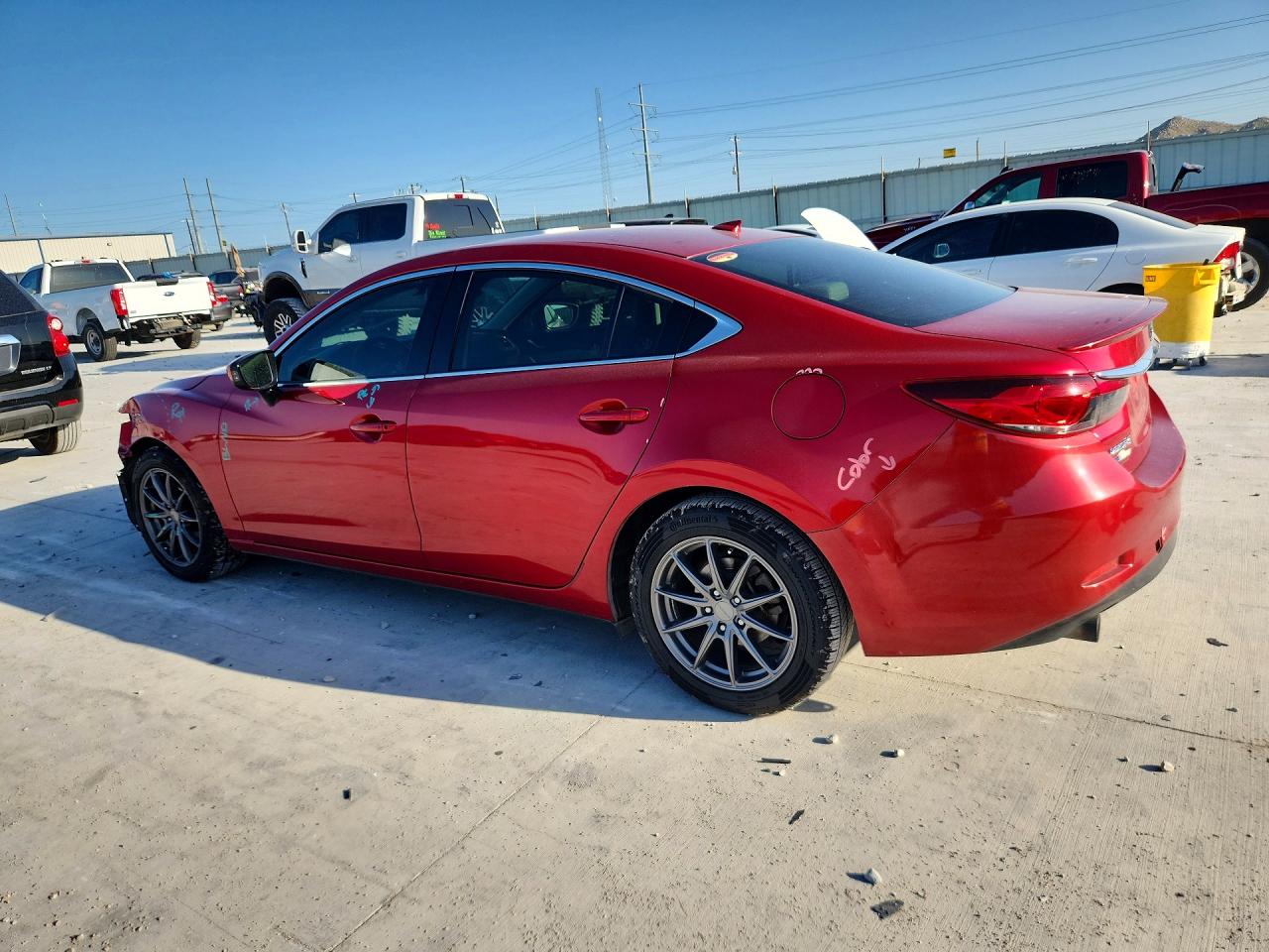 2015 Mazda 6 Grand Touring Red vin: JM1GJ1W57F1224471