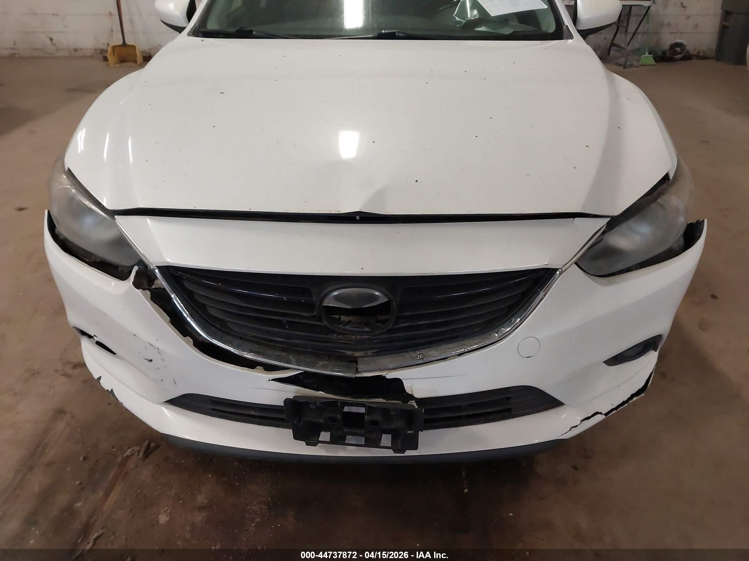 2014 Mazda Mazda6 I Grand Touring Черный vin: JM1GJ1W58E1104631