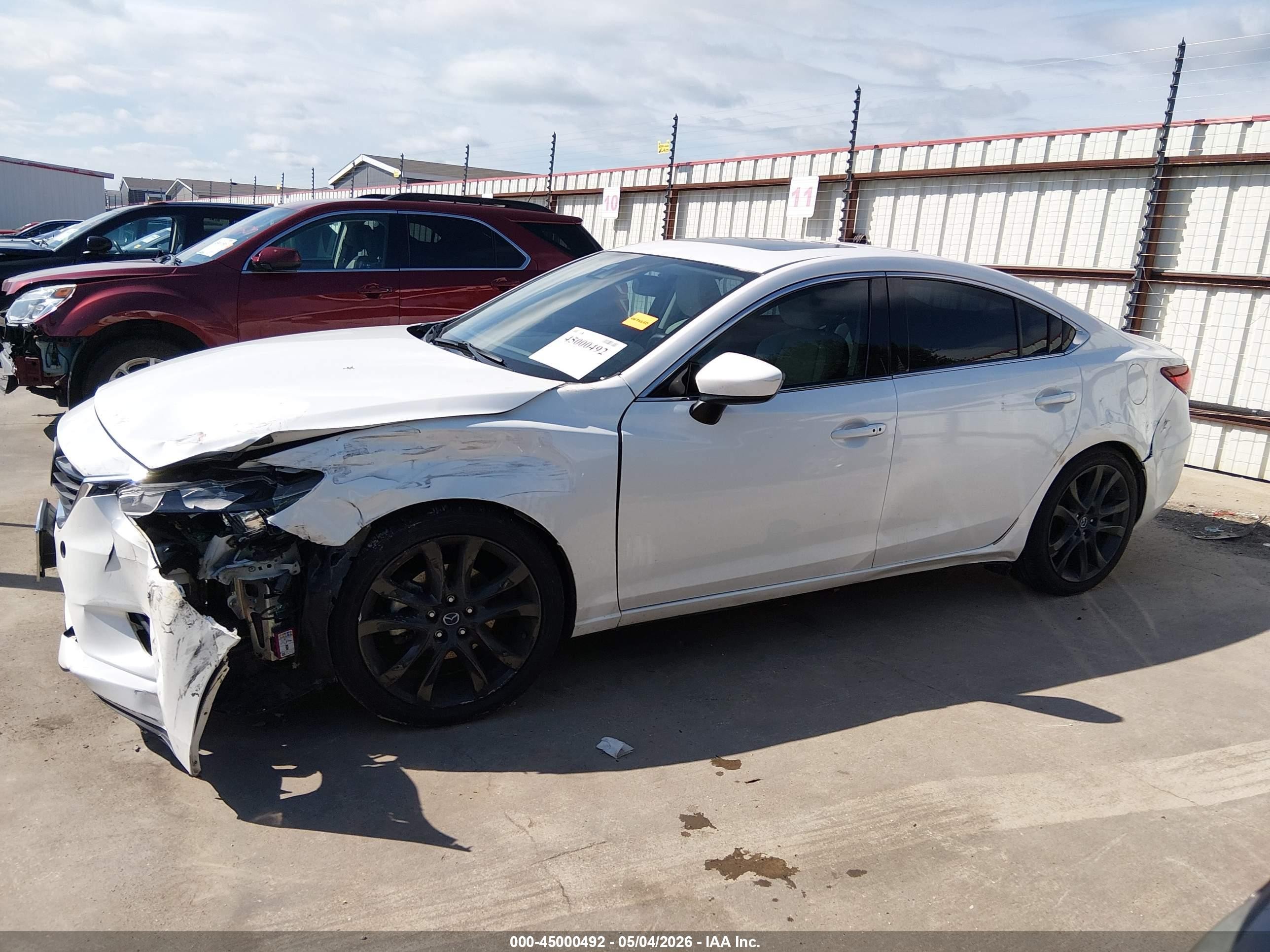 2015 Mazda Mazda6 I Grand Touring White vin: JM1GJ1W58F1197765